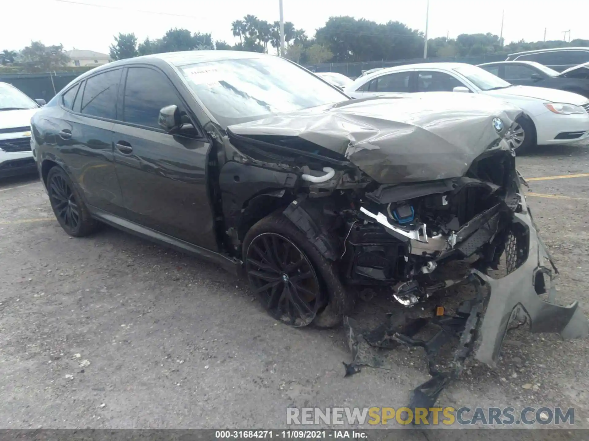 1 Photograph of a damaged car 5UXCY8C0XM9E00991 BMW X6 2021