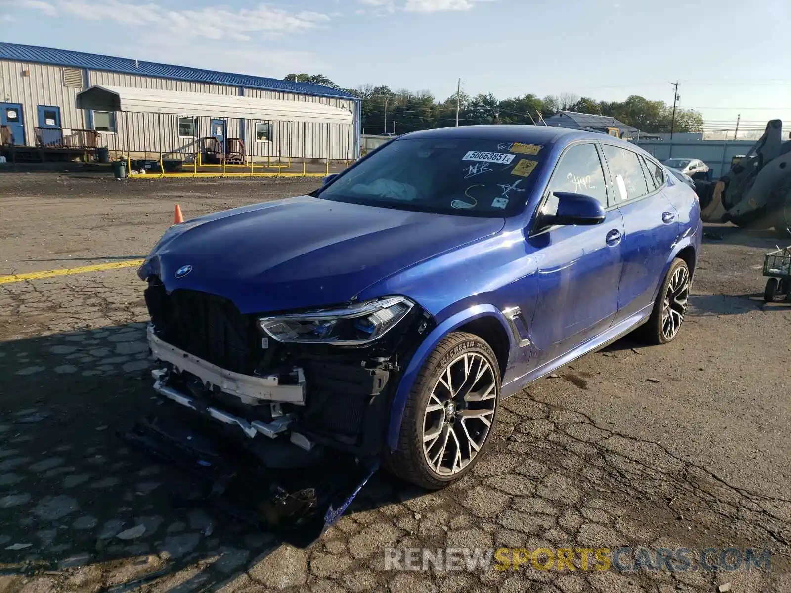 2 Photograph of a damaged car 5YMCY0C00M9E24050 BMW X6 2021