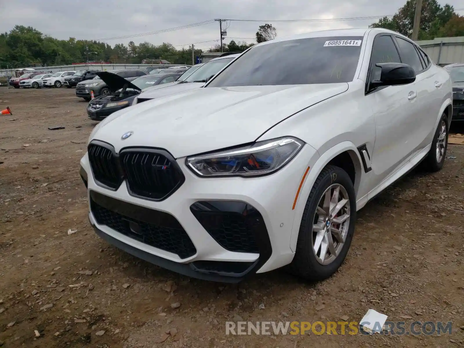 2 Photograph of a damaged car 5YMCY0C05M9G61004 BMW X6 2021