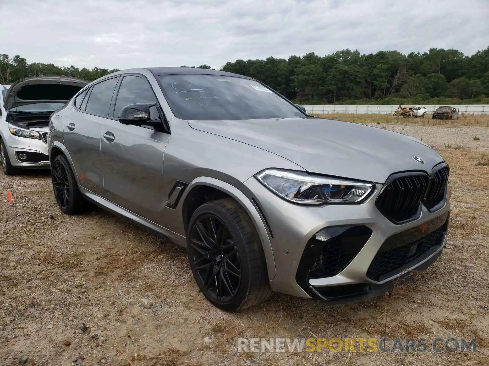 1 Photograph of a damaged car 5YMCY0C07M9F40541 BMW X6 2021