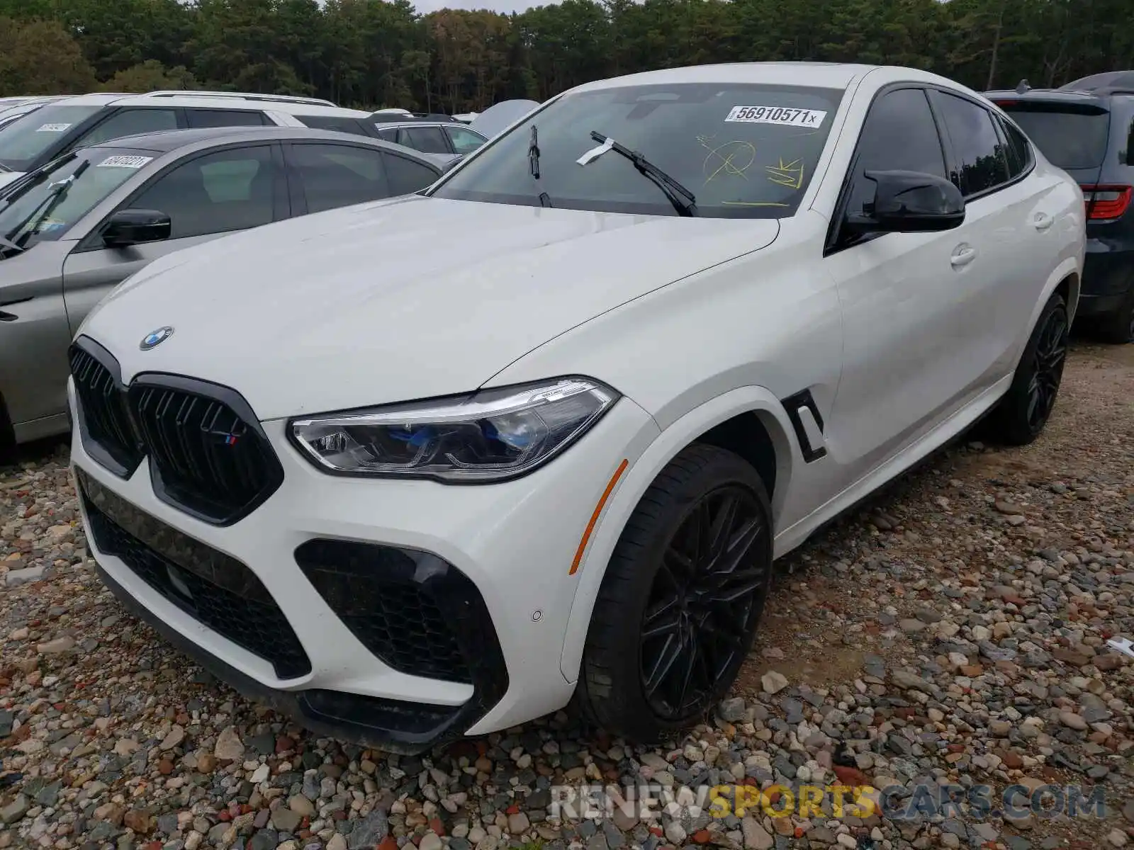 2 Photograph of a damaged car 5YMCY0C08M9F94625 BMW X6 2021