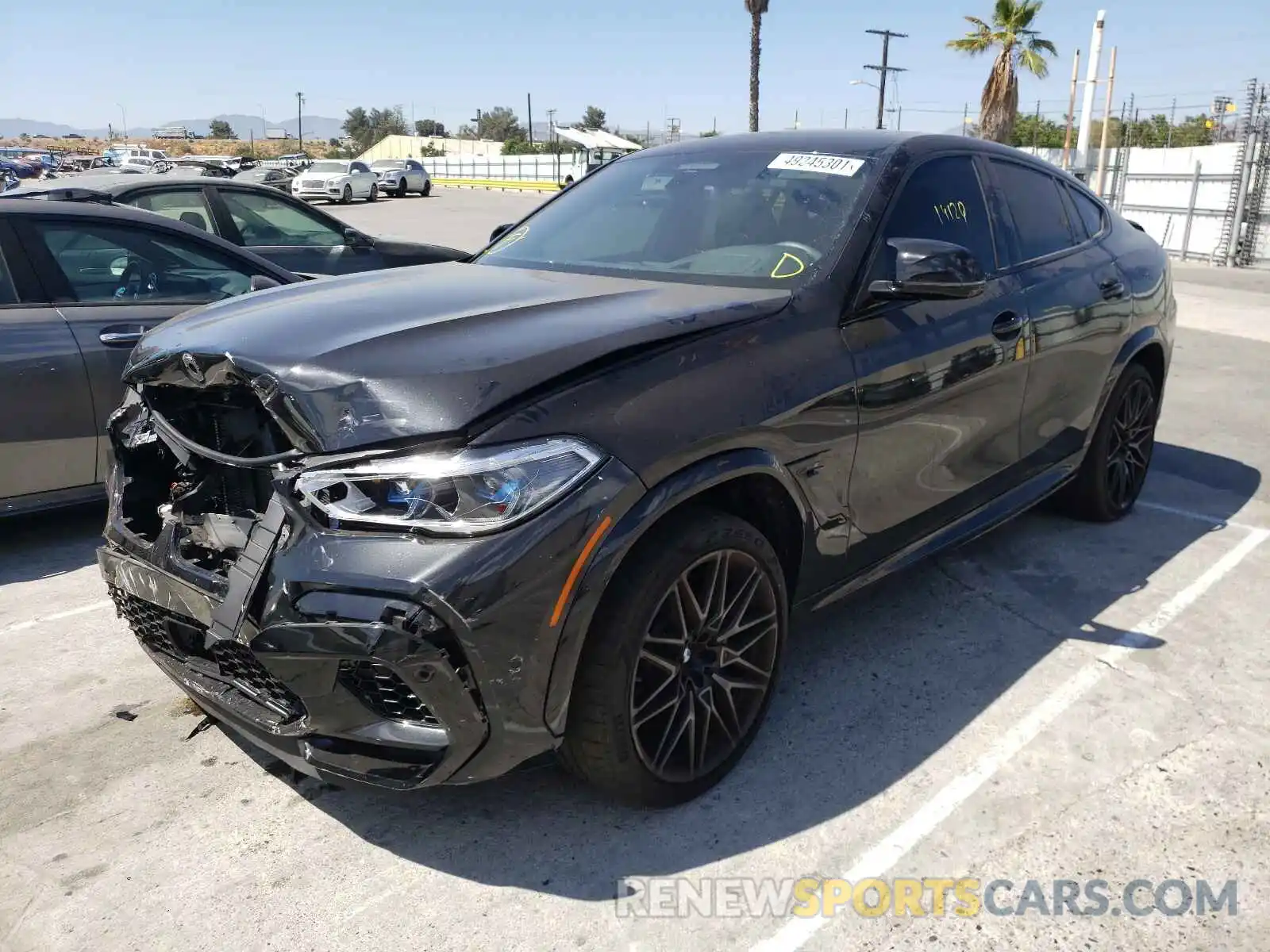 2 Photograph of a damaged car 5YMCY0C09M9E05500 BMW X6 2021