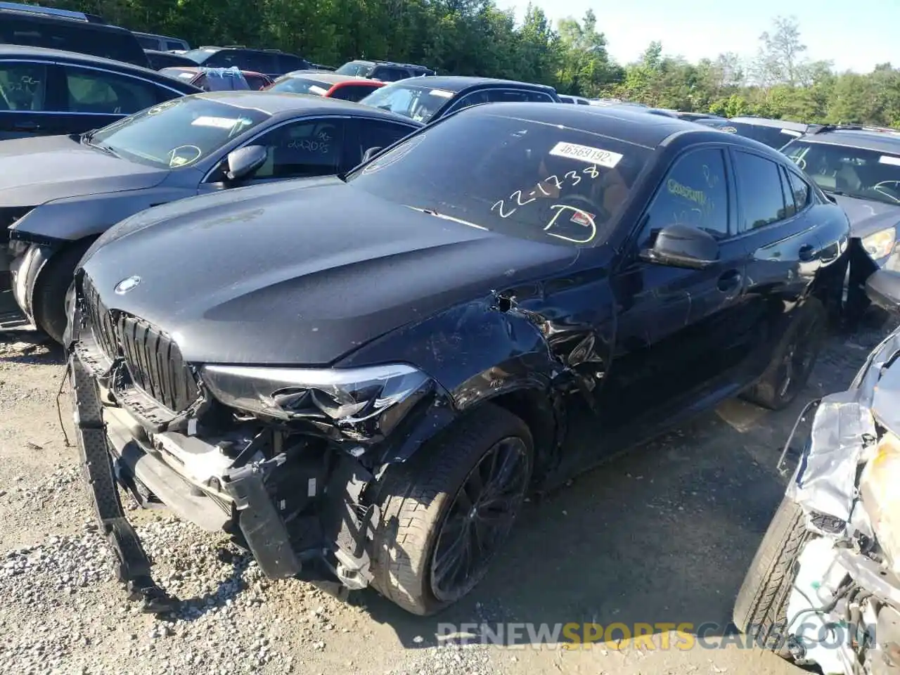 2 Photograph of a damaged car 5UXCY6C00N9K47475 BMW X6 2022