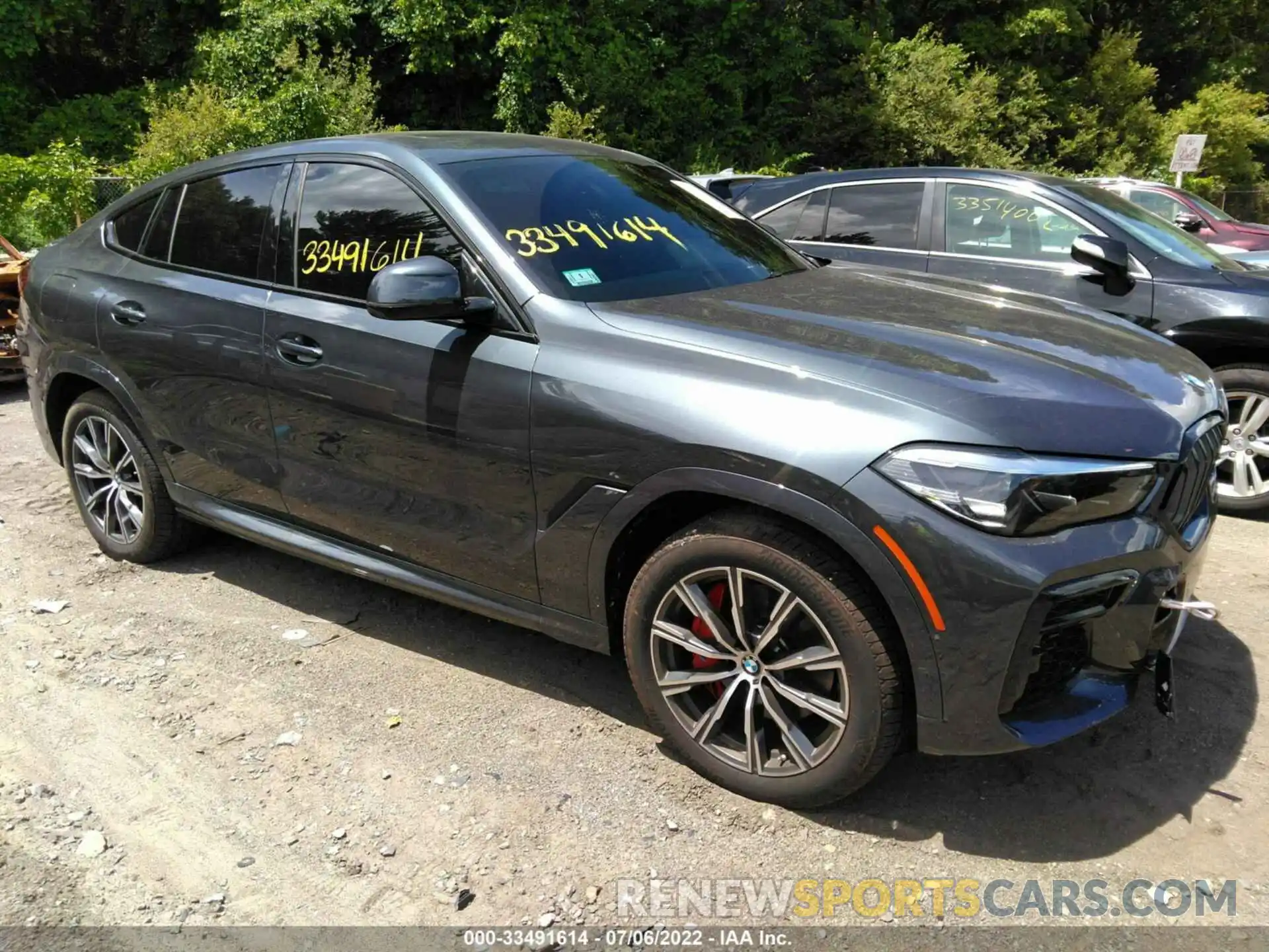 1 Photograph of a damaged car 5UXCY6C01N9K79447 BMW X6 2022