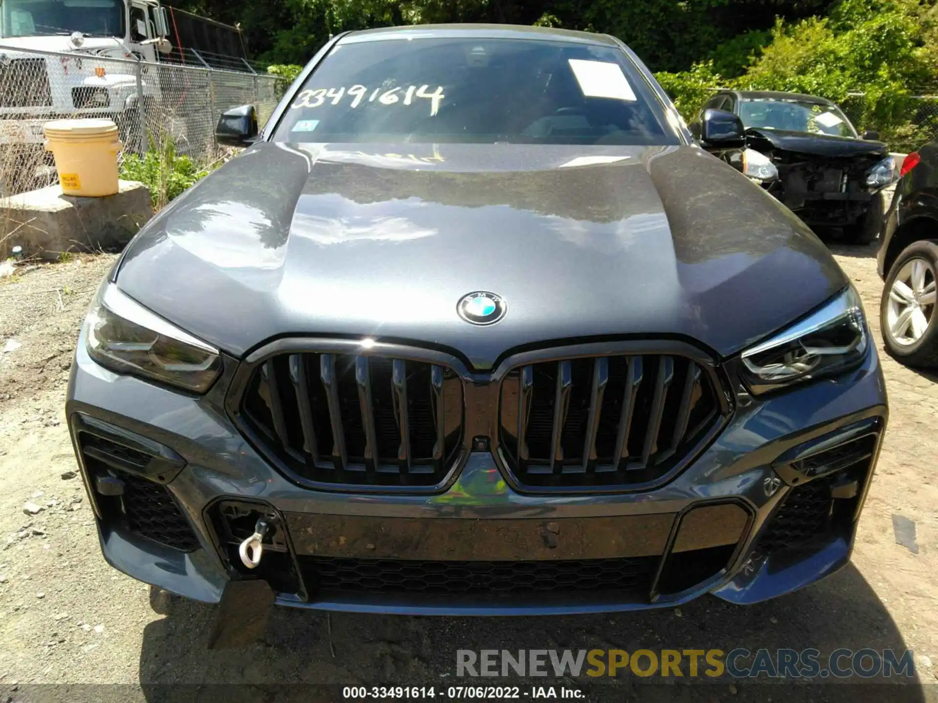 6 Photograph of a damaged car 5UXCY6C01N9K79447 BMW X6 2022