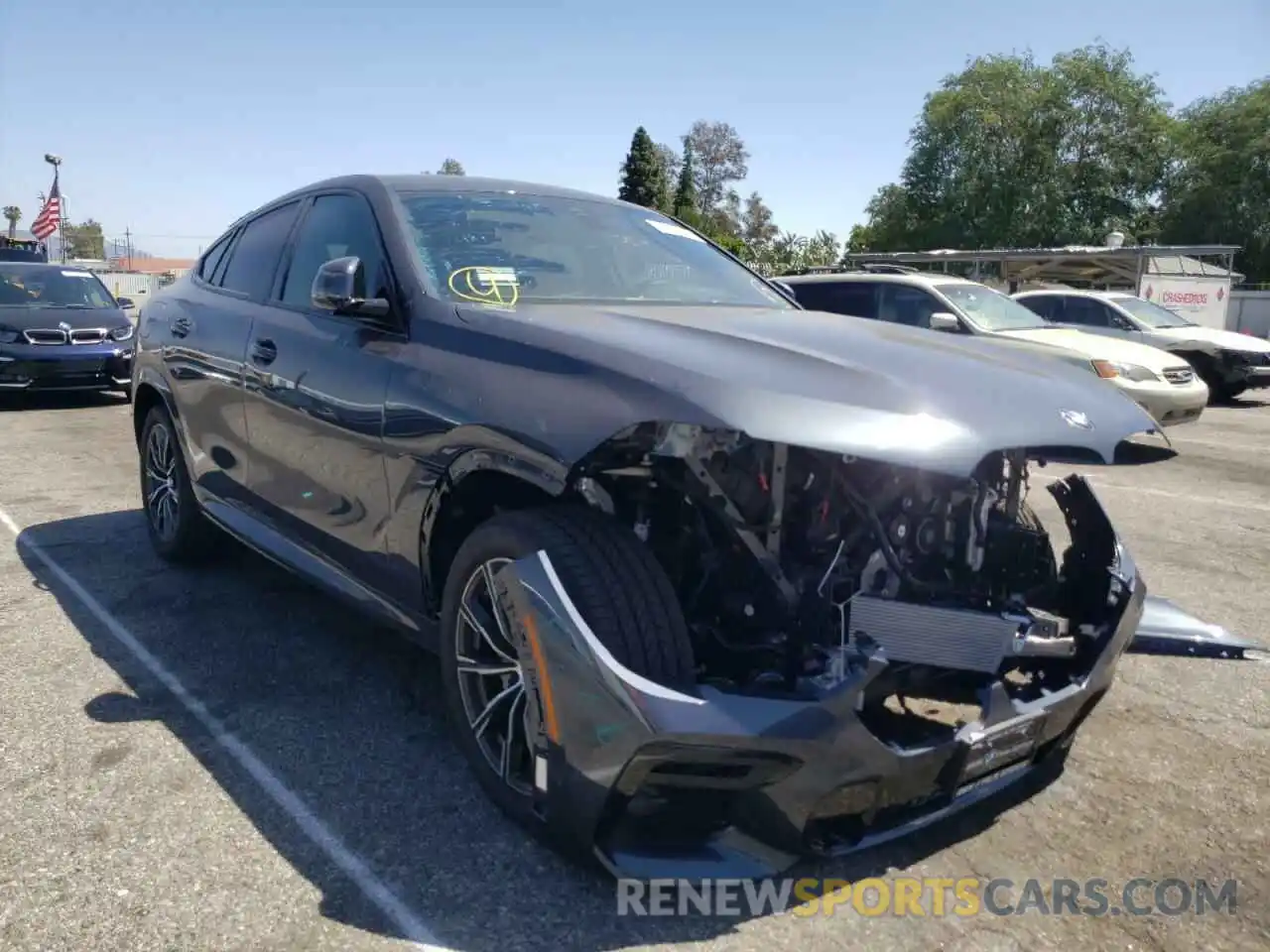 1 Photograph of a damaged car 5UXCY6C04N9K74954 BMW X6 2022