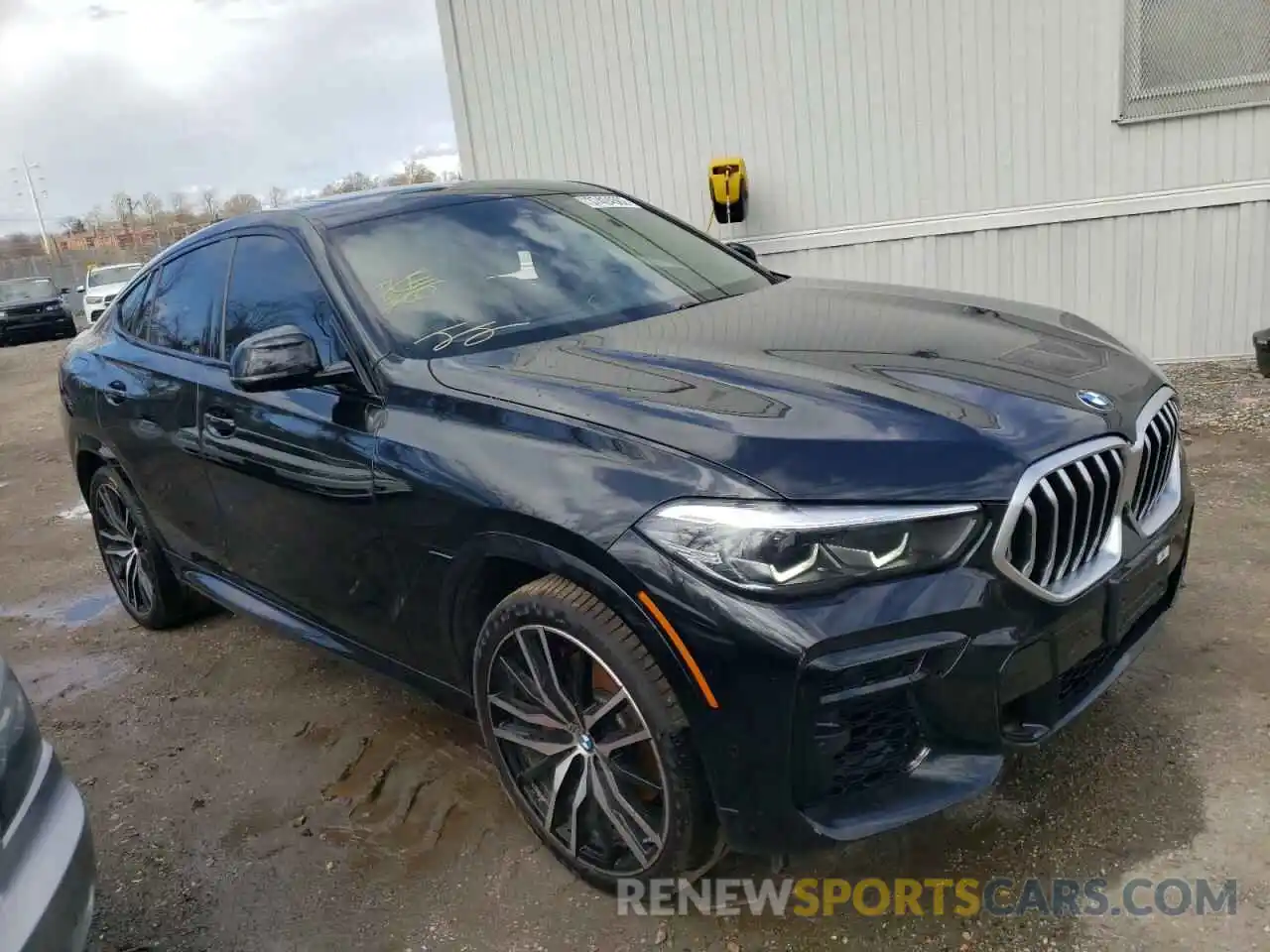 1 Фотография поврежденного автомобиля 5UXCY6C06N9K66015 BMW X6 2022