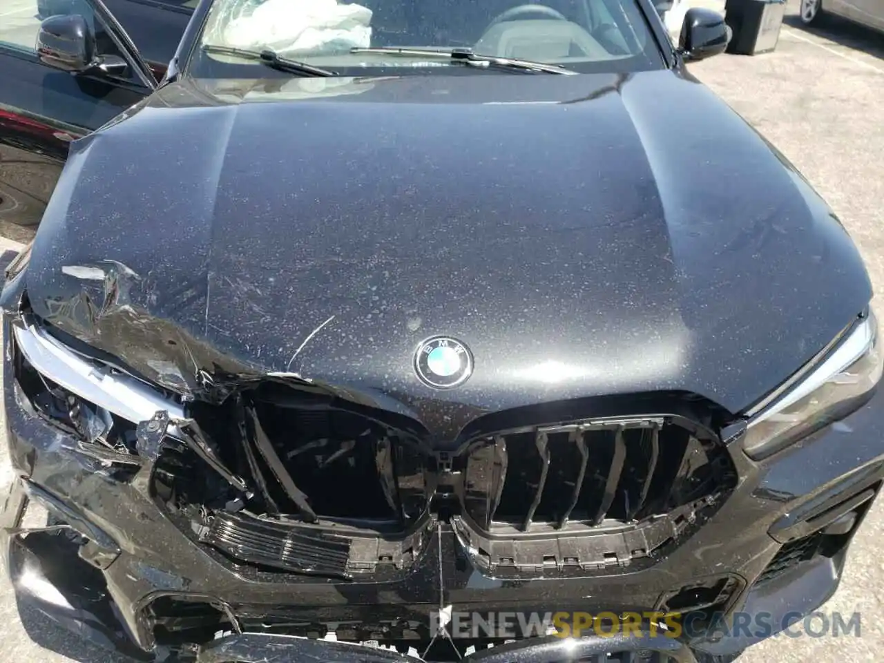 7 Photograph of a damaged car 5UXCY6C07N9M05858 BMW X6 2022