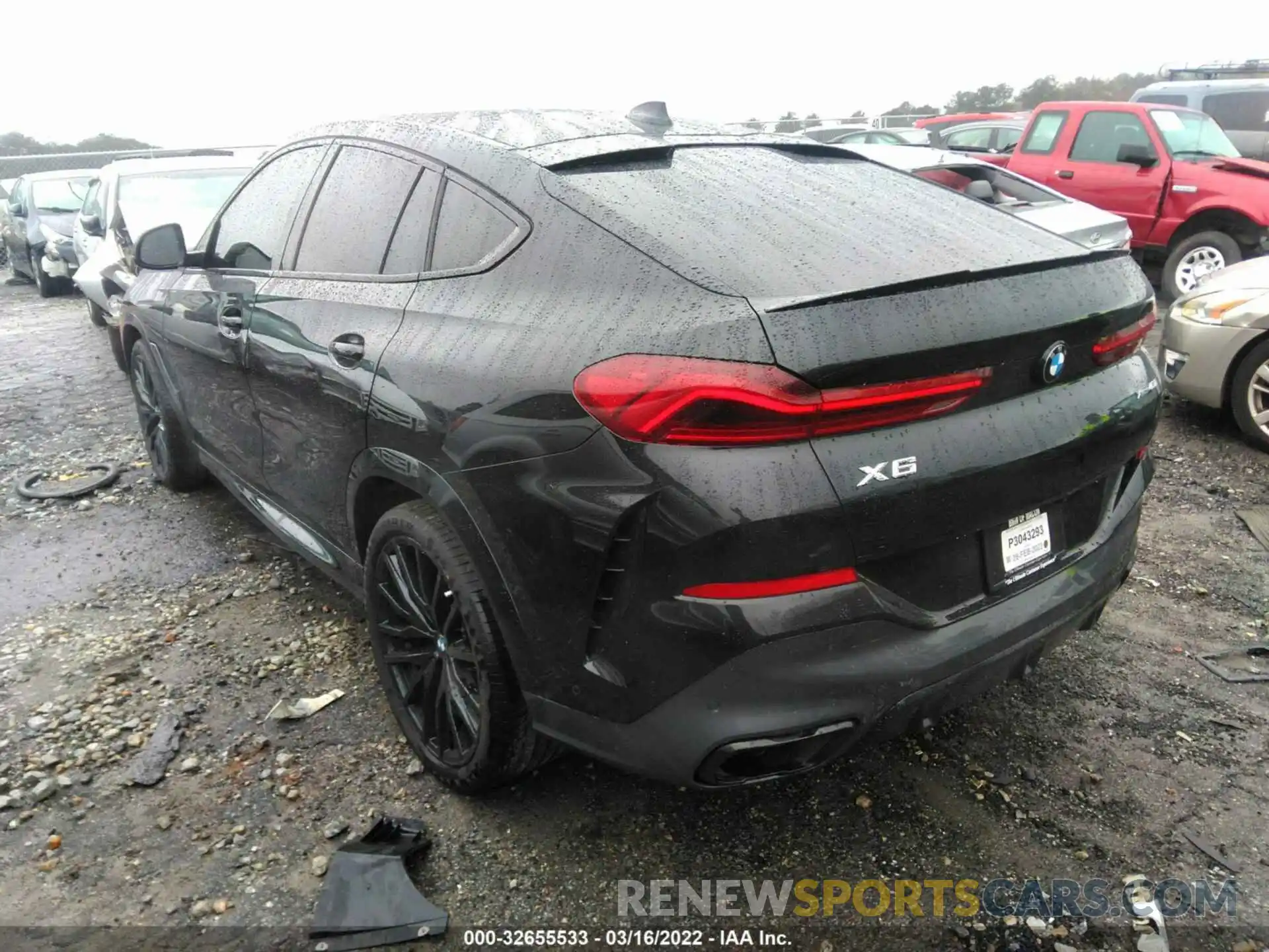 3 Photograph of a damaged car 5UXCY6C0XN9K98126 BMW X6 2022