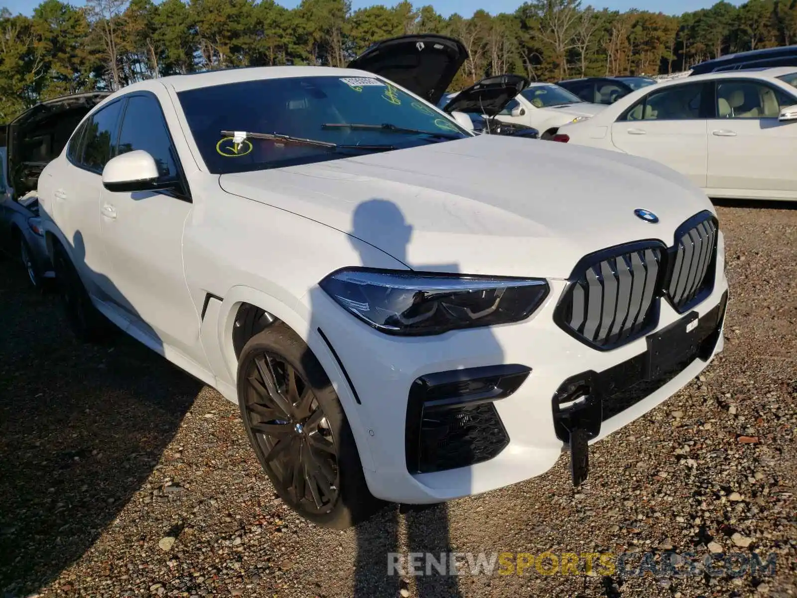 1 Photograph of a damaged car 5UXCY8C04N9J09904 BMW X6 2022