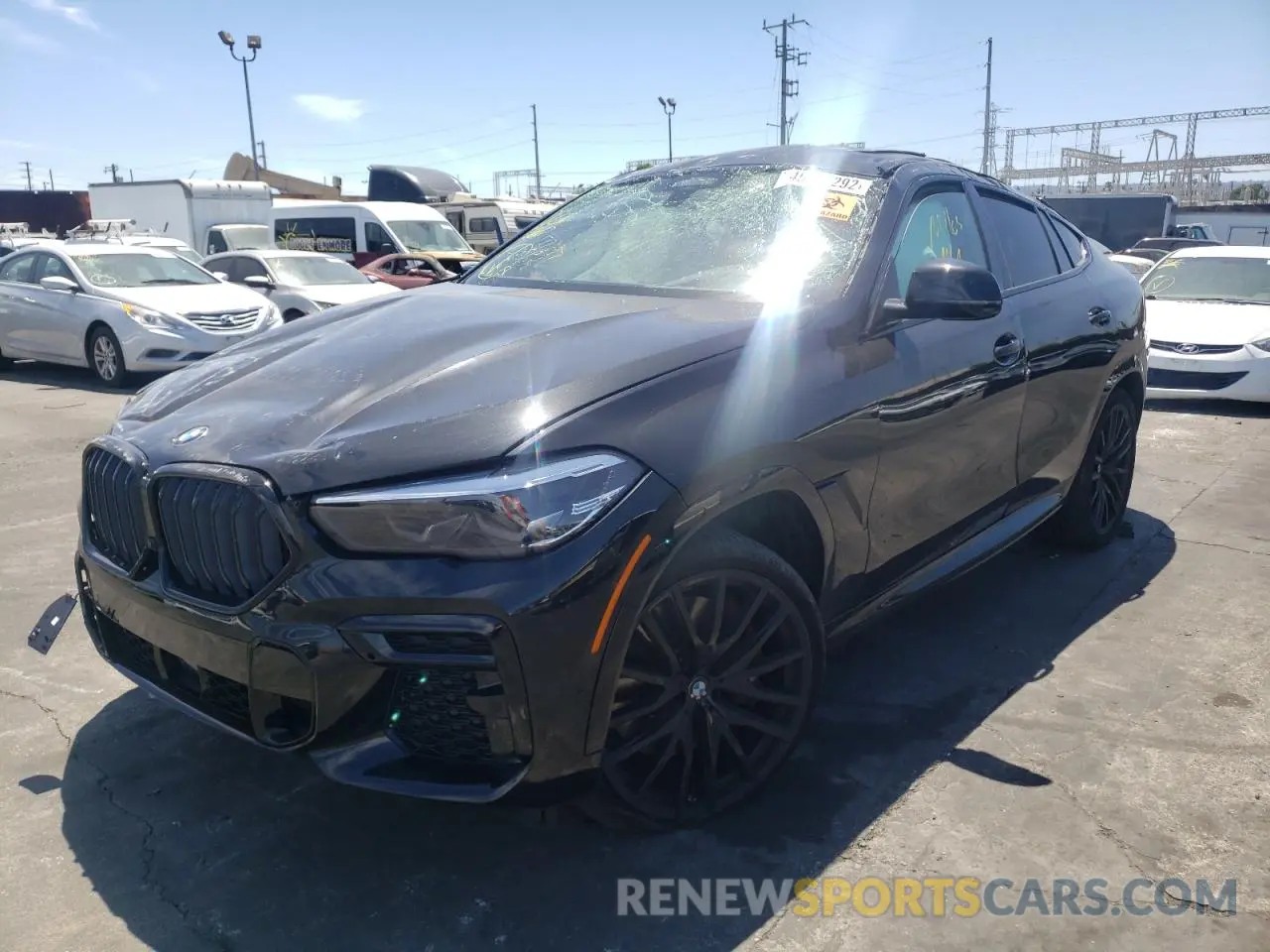 2 Photograph of a damaged car 5UXCY8C06N9J37753 BMW X6 2022