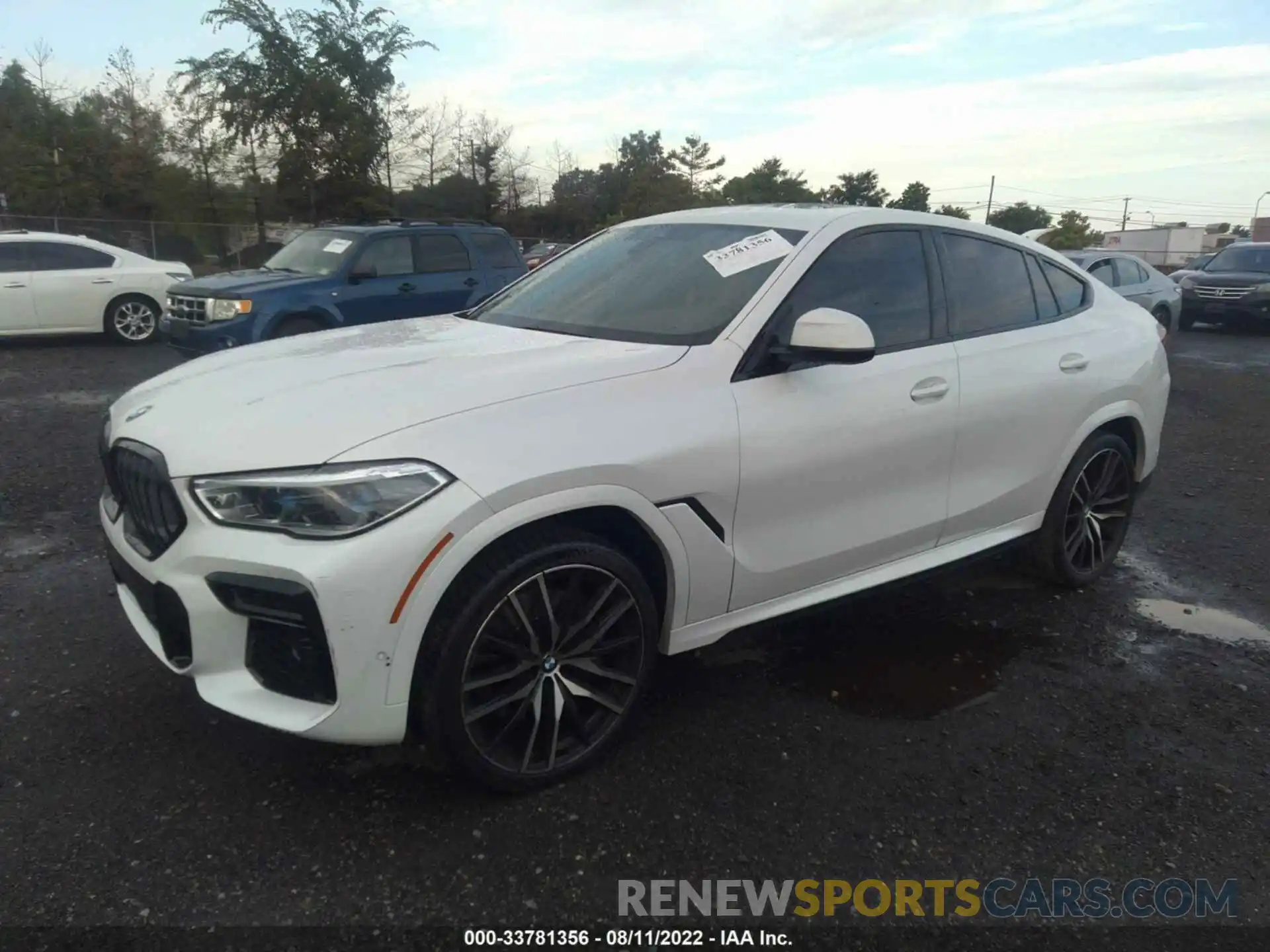 2 Photograph of a damaged car 5UXCY8C08N9J45952 BMW X6 2022