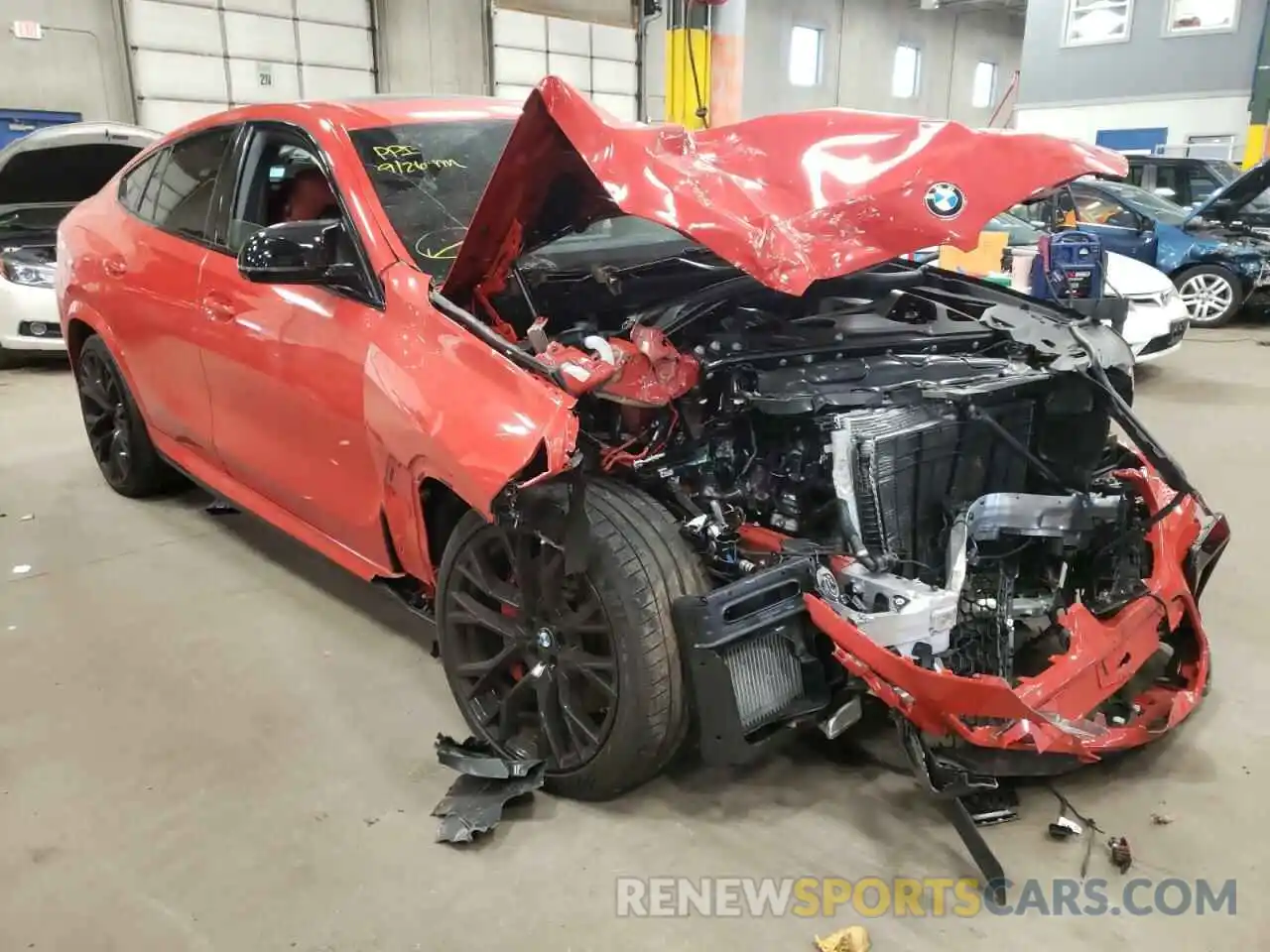 1 Photograph of a damaged car 5YMCY0C00N9M68841 BMW X6 2022