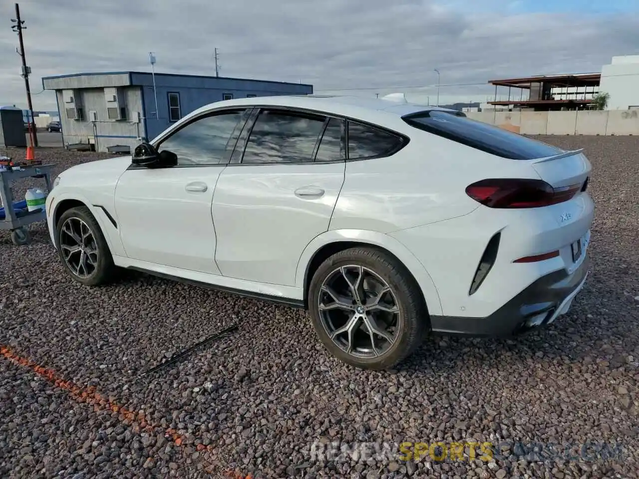 2 Photograph of a damaged car 5UXCY6C0XP9N57443 BMW X6 2023