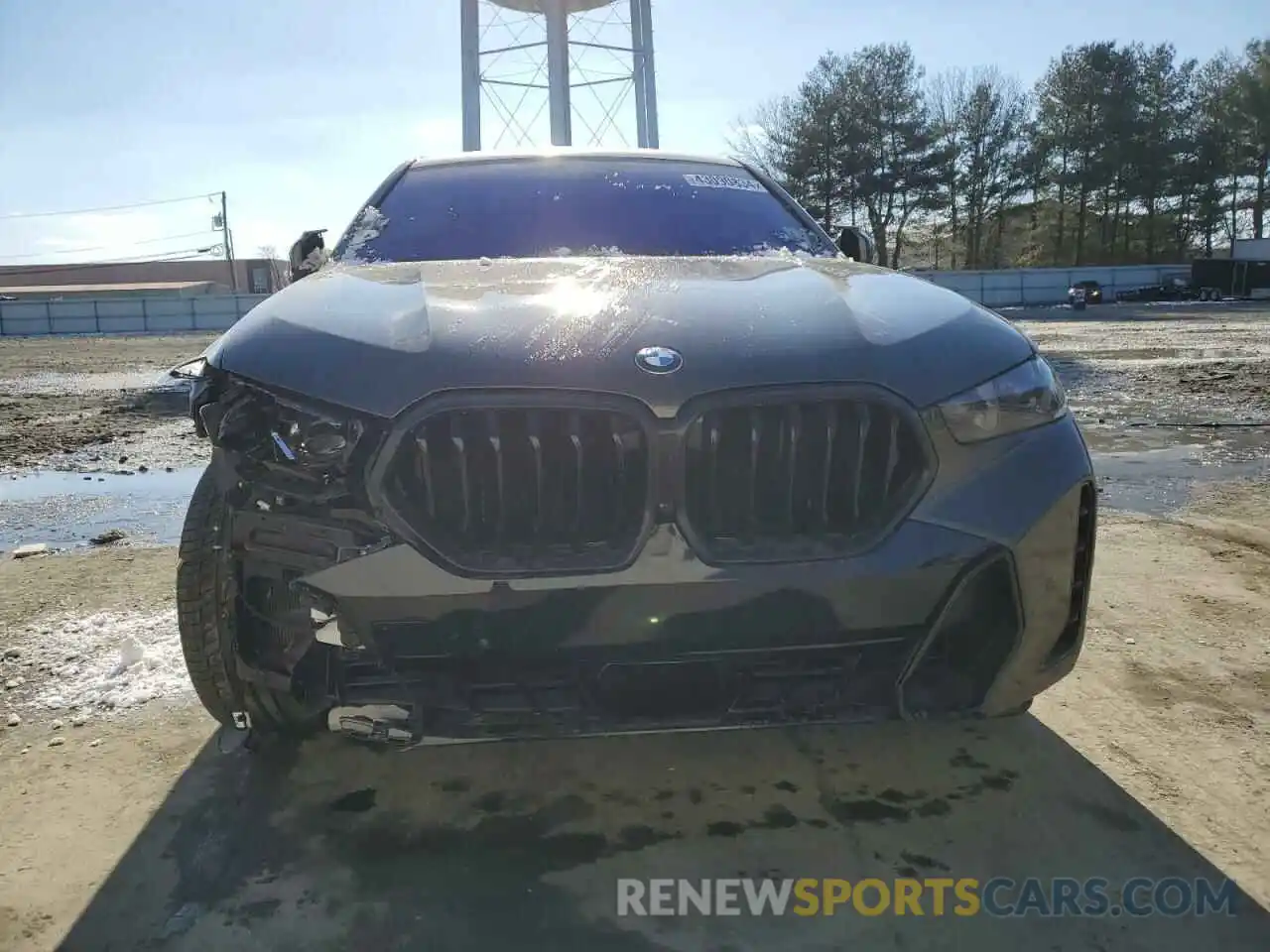 5 Photograph of a damaged car 5UX33EX03R9S33479 BMW X6 2024