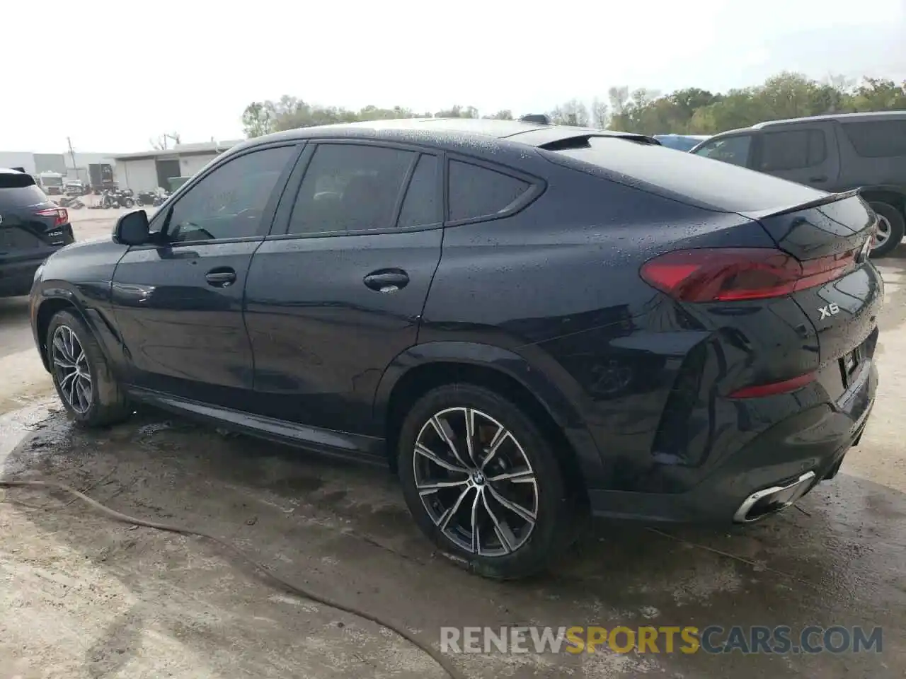 2 Photograph of a damaged car 5UX33EX06R9V10139 BMW X6 2024