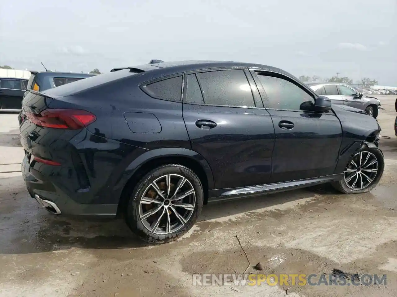 3 Photograph of a damaged car 5UX33EX06R9V10139 BMW X6 2024