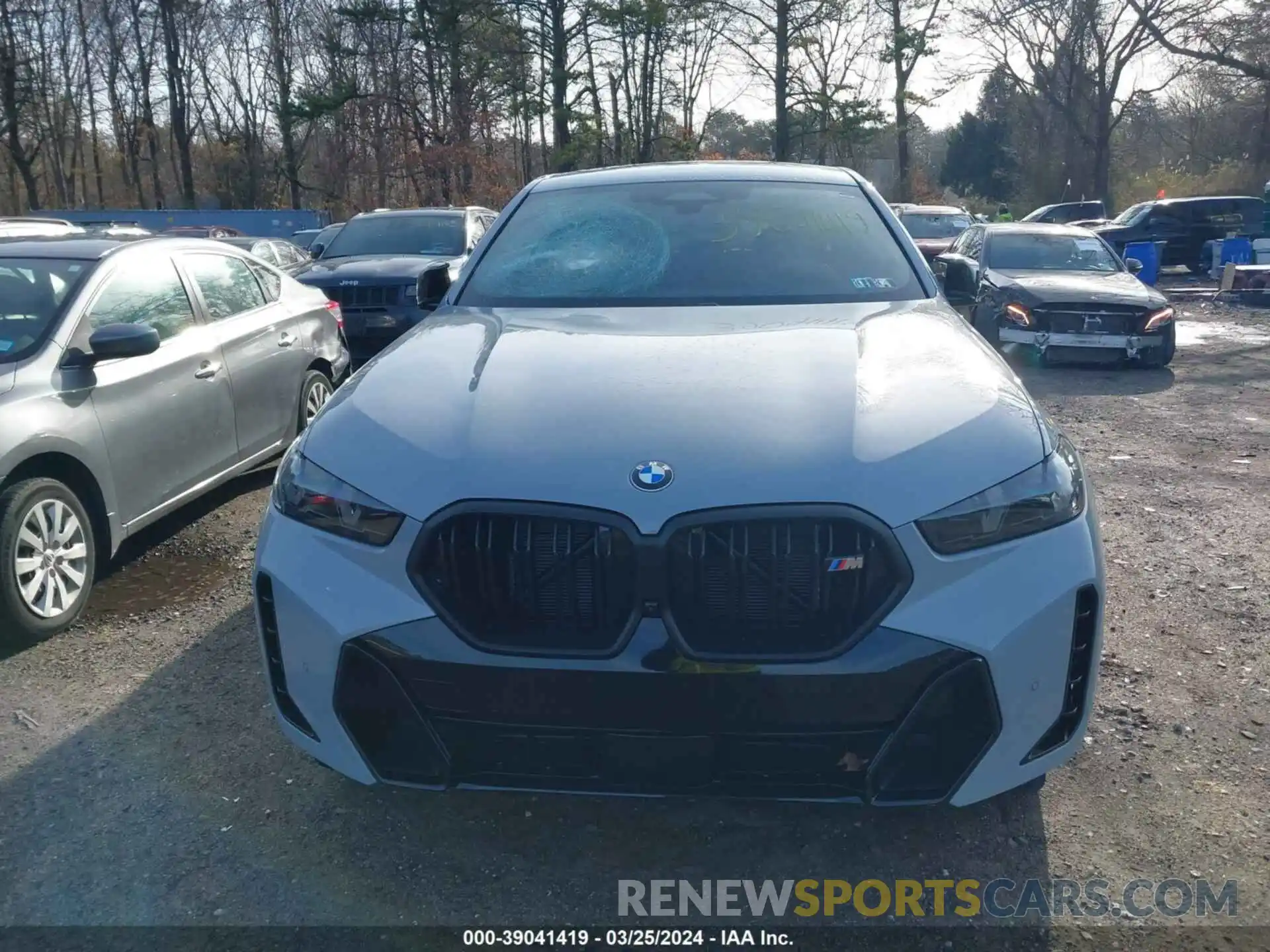 11 Photograph of a damaged car 5UX43EX08R9V00622 BMW X6 2024