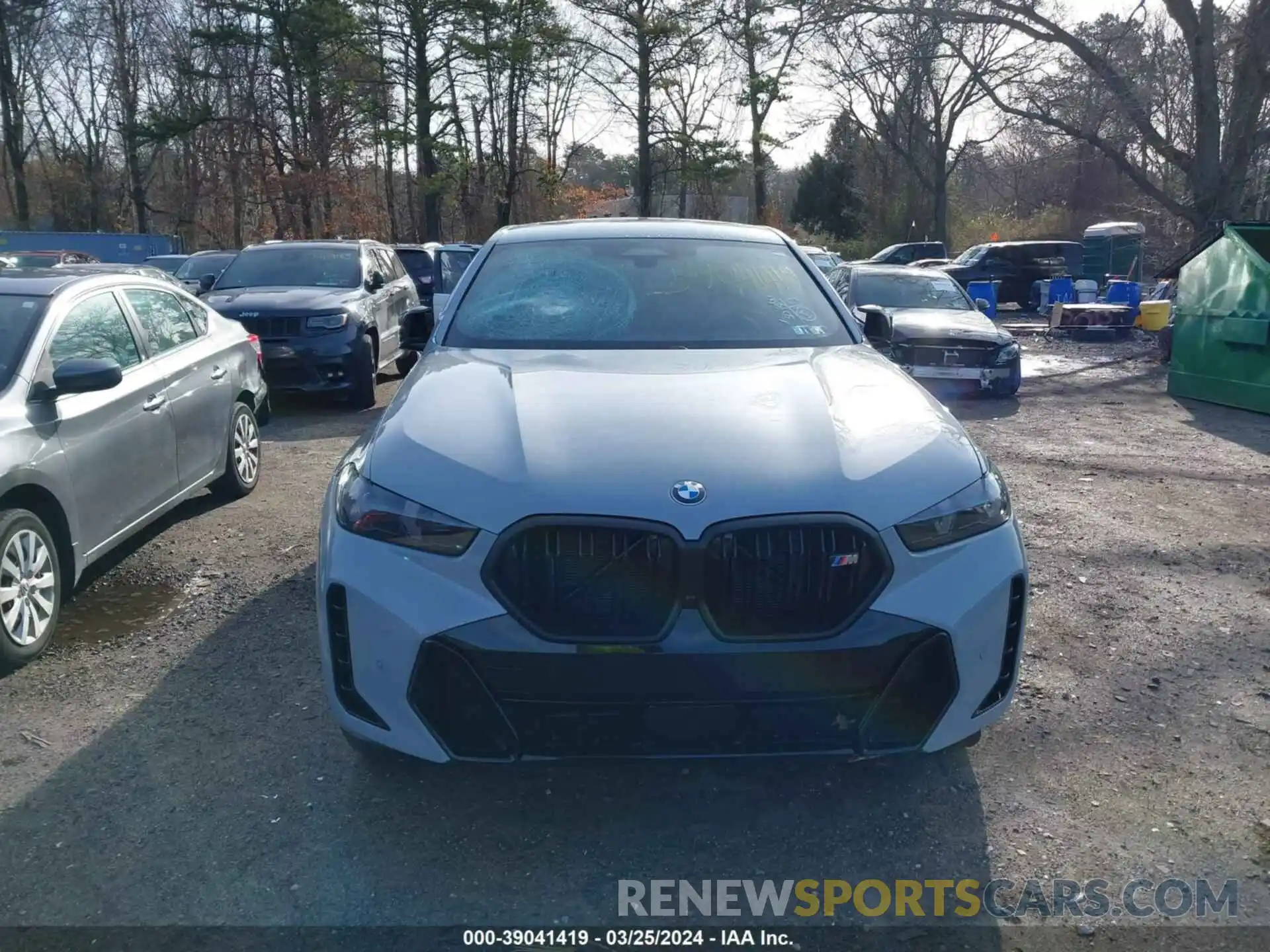 6 Photograph of a damaged car 5UX43EX08R9V00622 BMW X6 2024