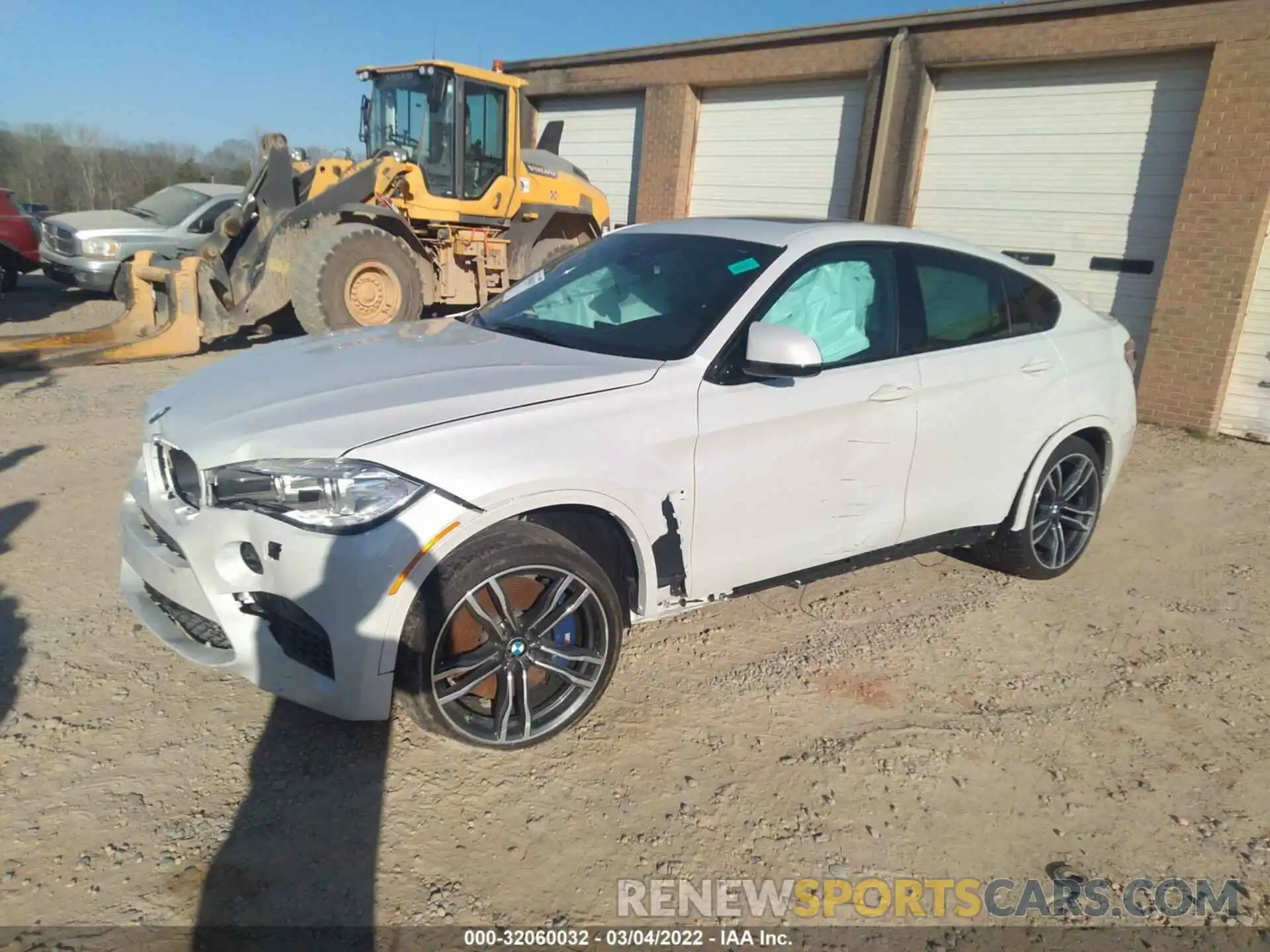 2 Photograph of a damaged car 5YMKW8C51K0Y75000 BMW X6 M 2019