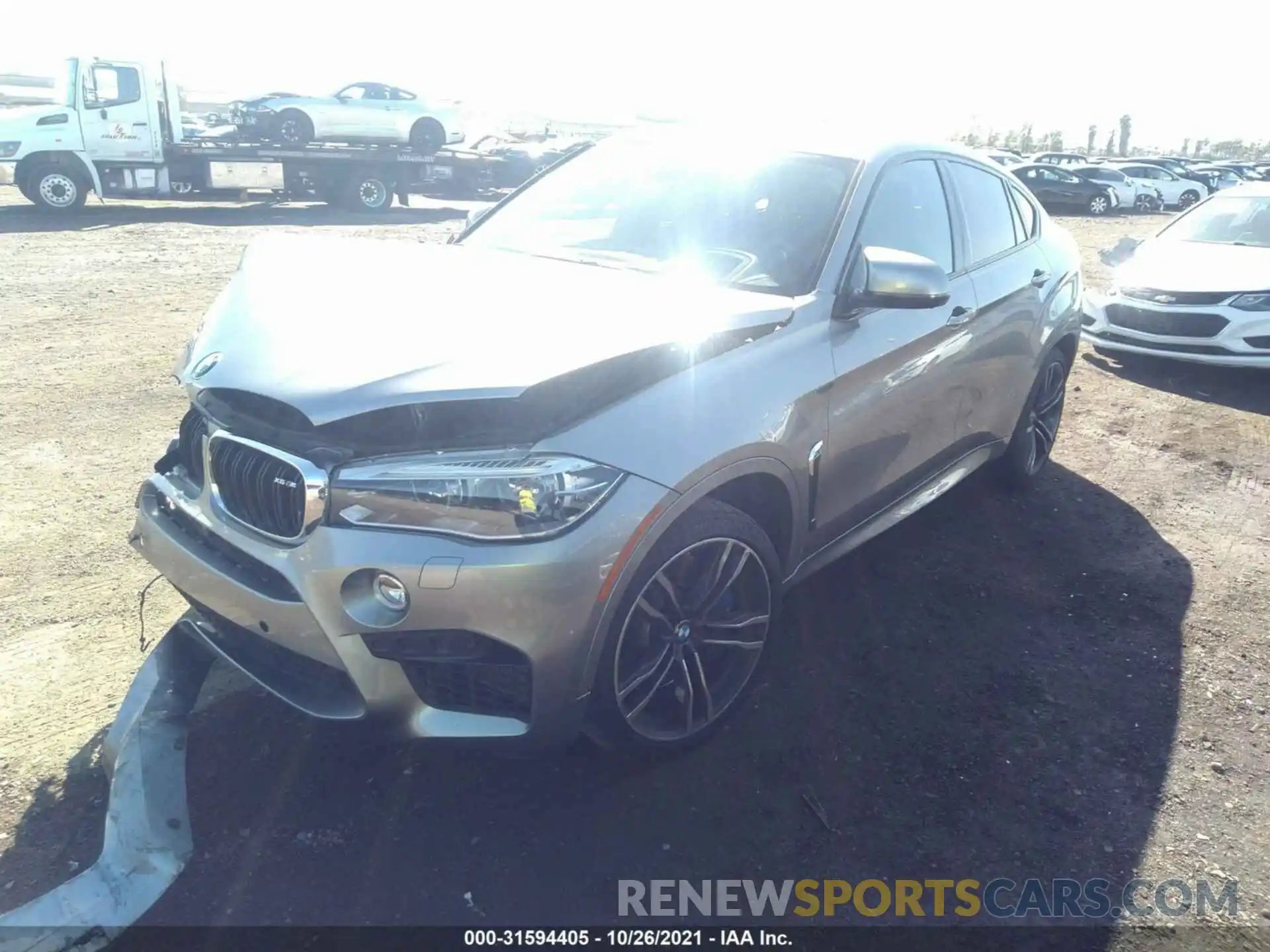 2 Photograph of a damaged car 5YMKW8C56KLR38302 BMW X6 M 2019