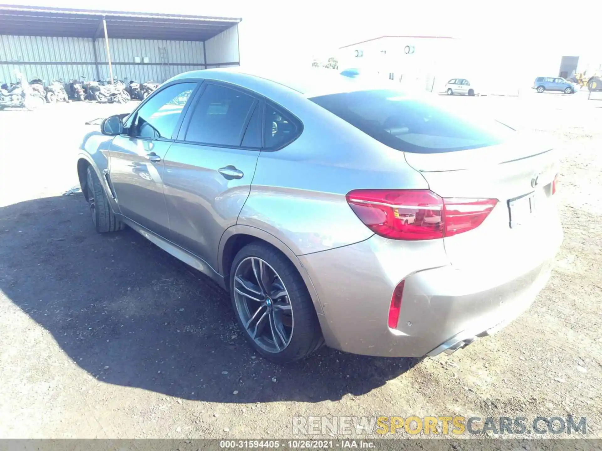 3 Photograph of a damaged car 5YMKW8C56KLR38302 BMW X6 M 2019