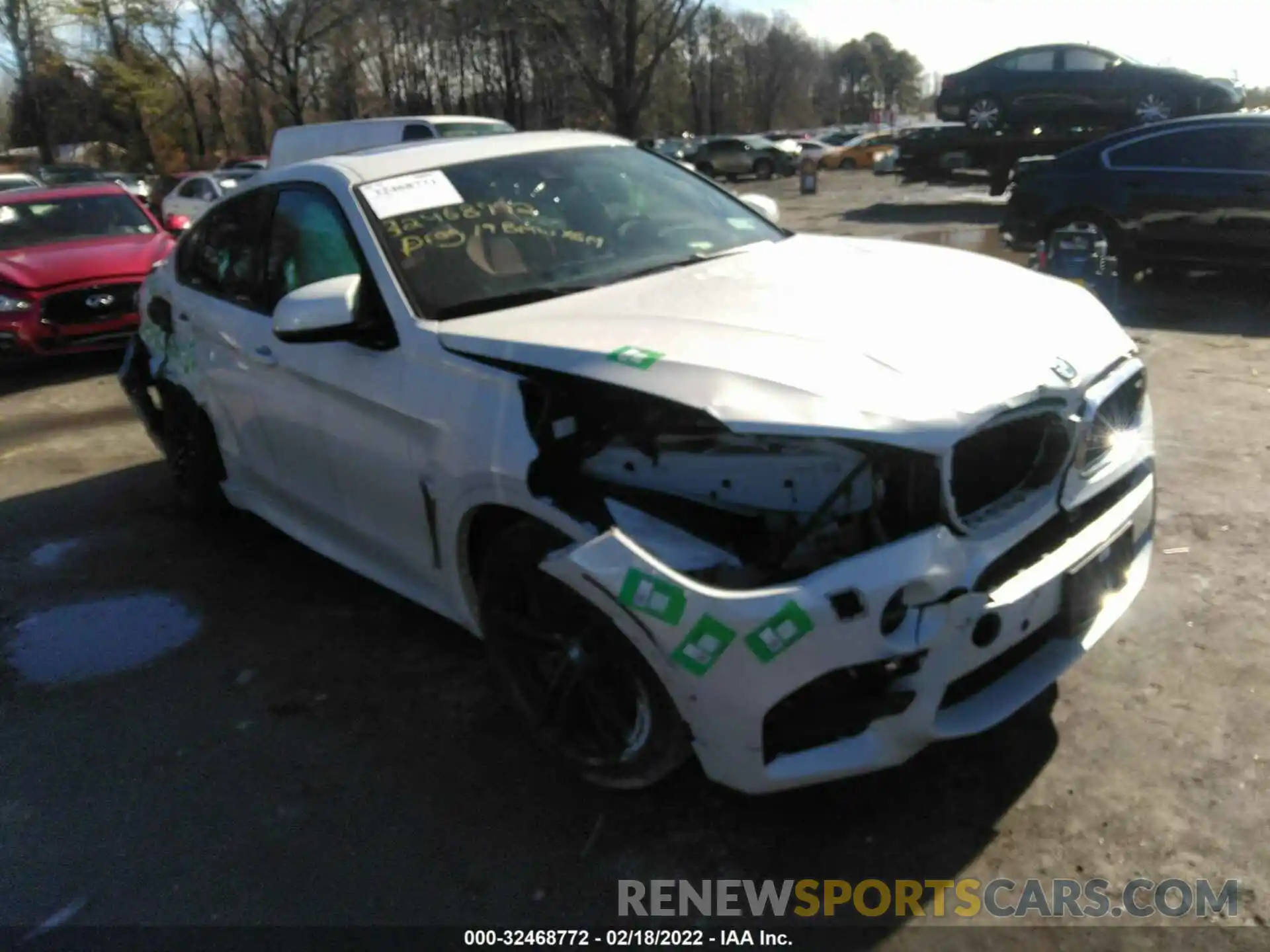 1 Photograph of a damaged car 5YMKW8C57KLR38356 BMW X6 M 2019