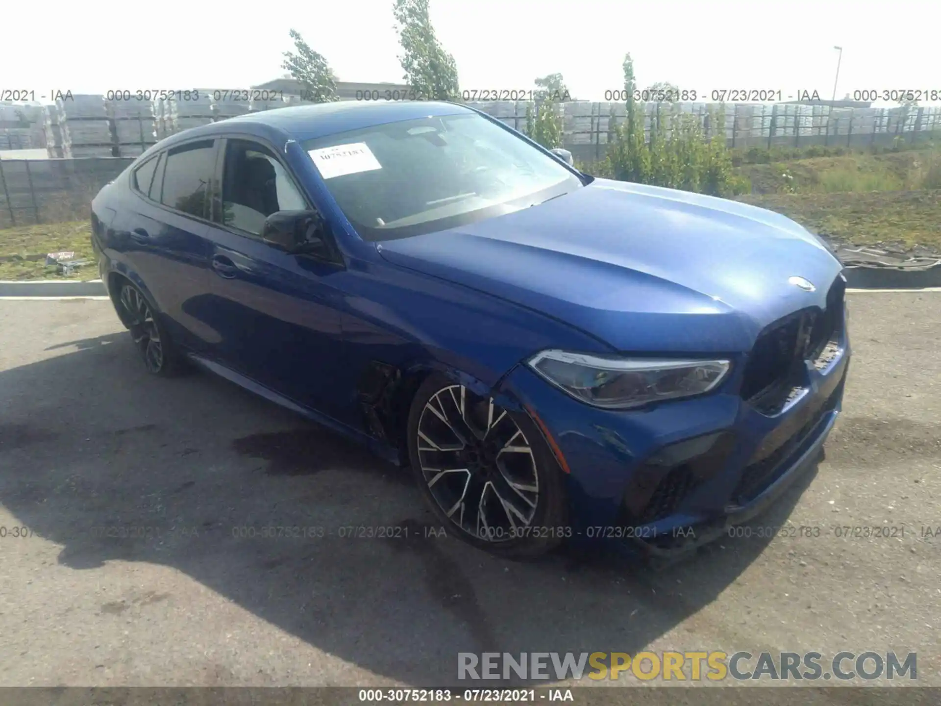 1 Фотография поврежденного автомобиля 5YMCY0C03L9B94177 BMW X6 M 2020