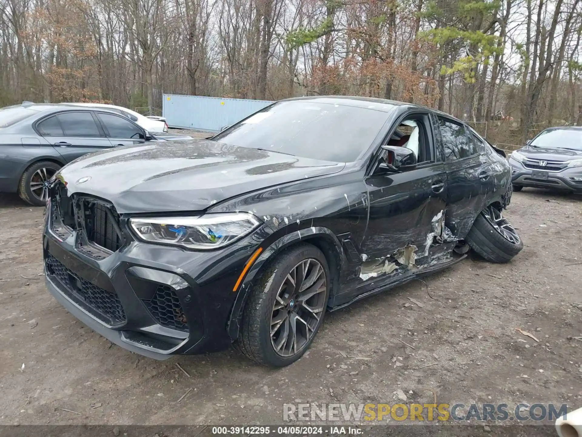 2 Фотография поврежденного автомобиля 5YMCY0C01M9E35428 BMW X6 M 2021