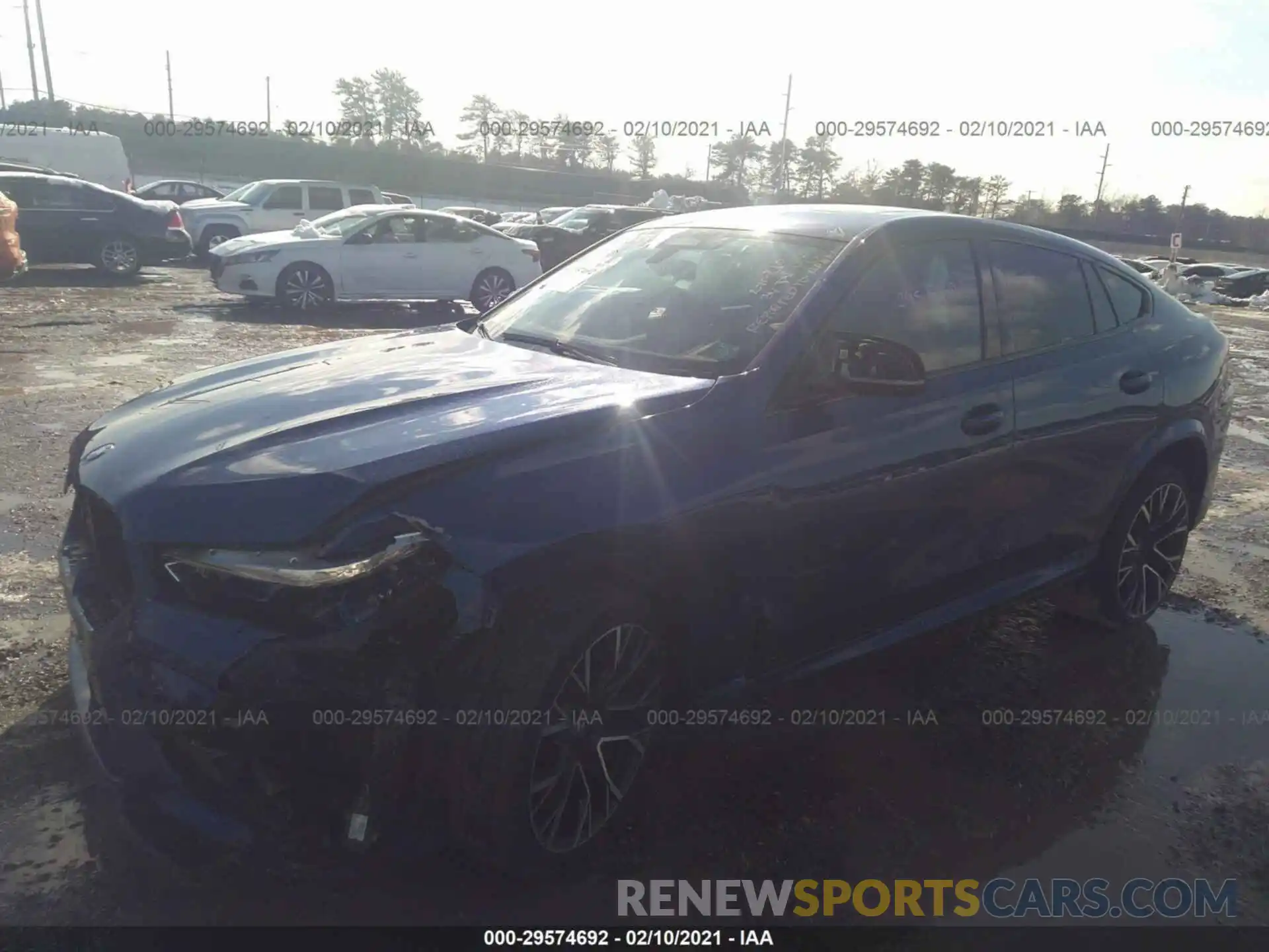 2 Фотография поврежденного автомобиля 5YMCY0C06M9F27134 BMW X6 M 2021