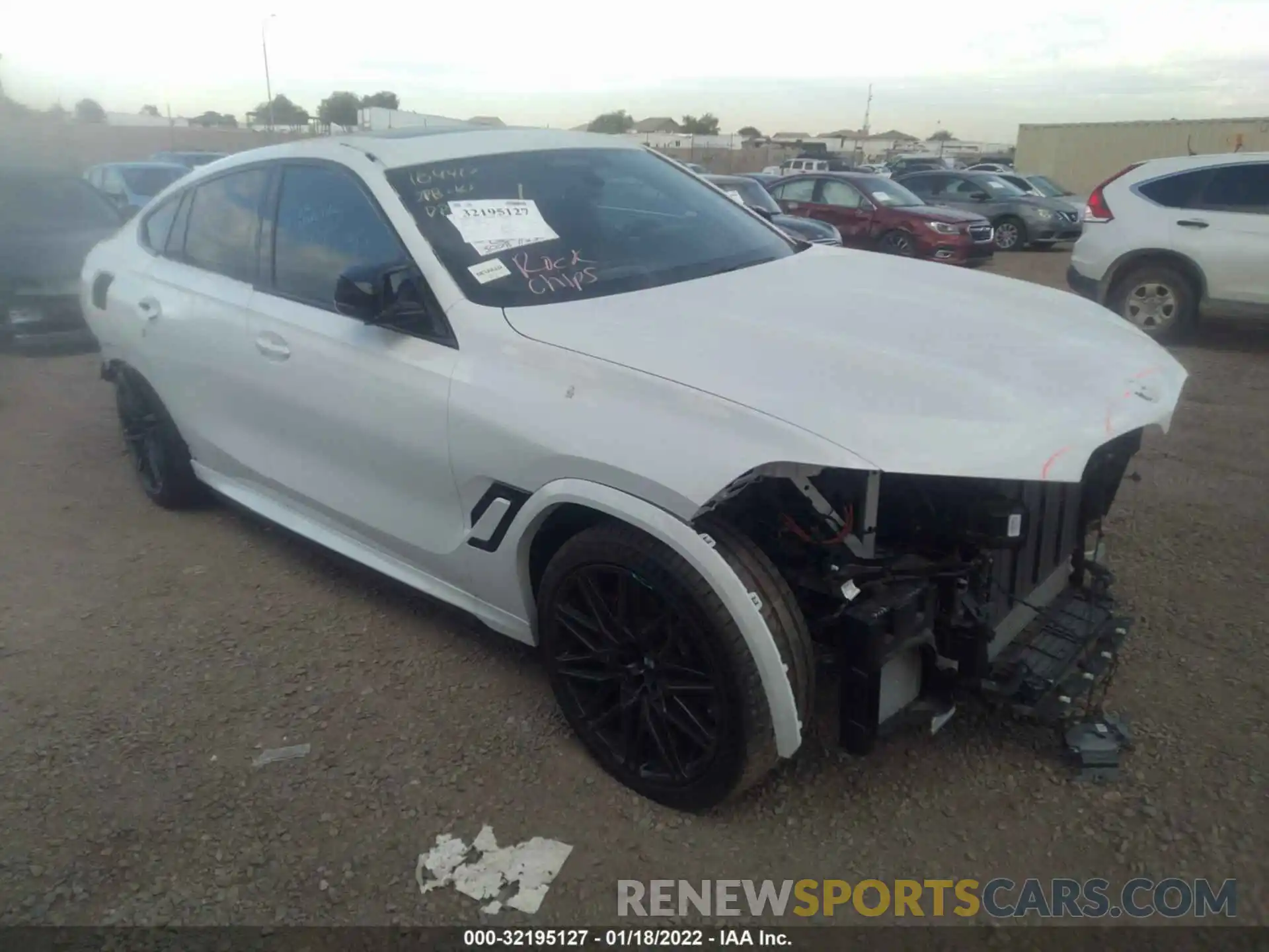 1 Photograph of a damaged car 5YMCY0C08N9J10936 BMW X6 M 2022