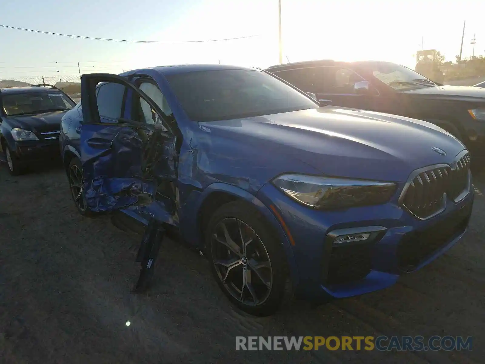 1 Фотография поврежденного автомобиля 5UXCY8C04L9B13838 BMW X6 M50I 2020