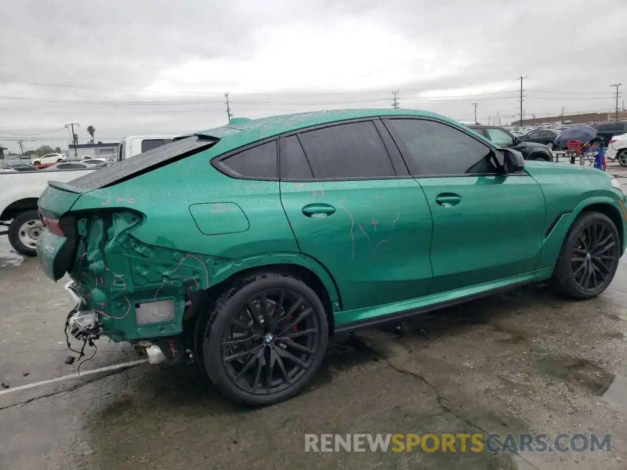 3 Photograph of a damaged car 5UX43EX09R9T05323 BMW X6 M60I 2024