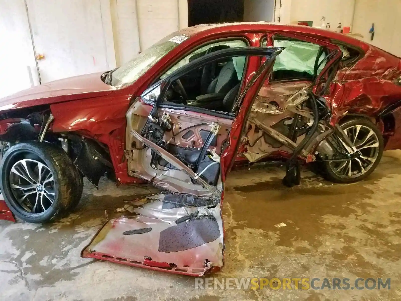 9 Photograph of a damaged car 5UXKU2C54K0Z63680 BMW X6 XDRIVE3 2019