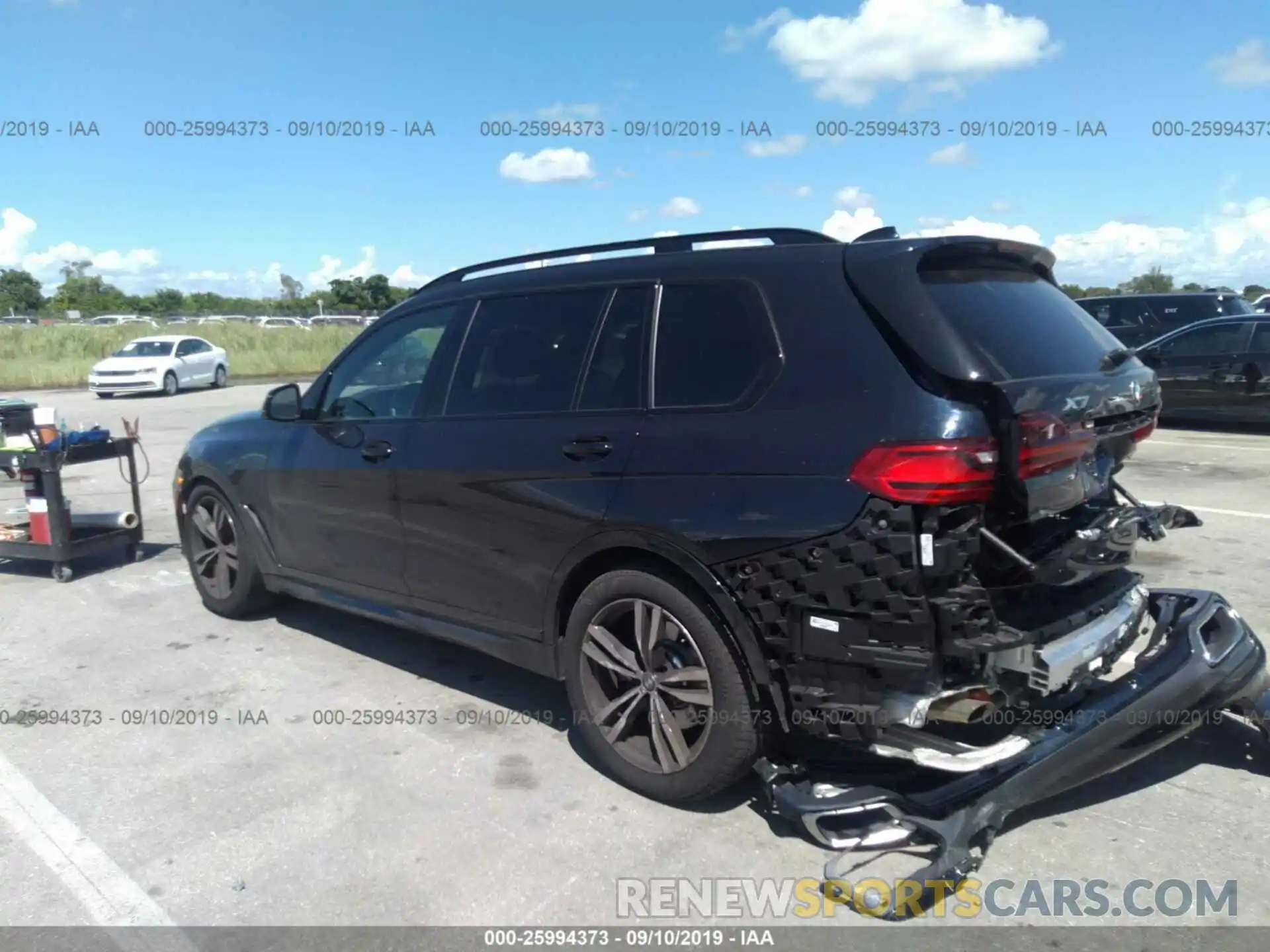 3 Фотография поврежденного автомобиля 5UXCW2C50KL081175 BMW X7 2019