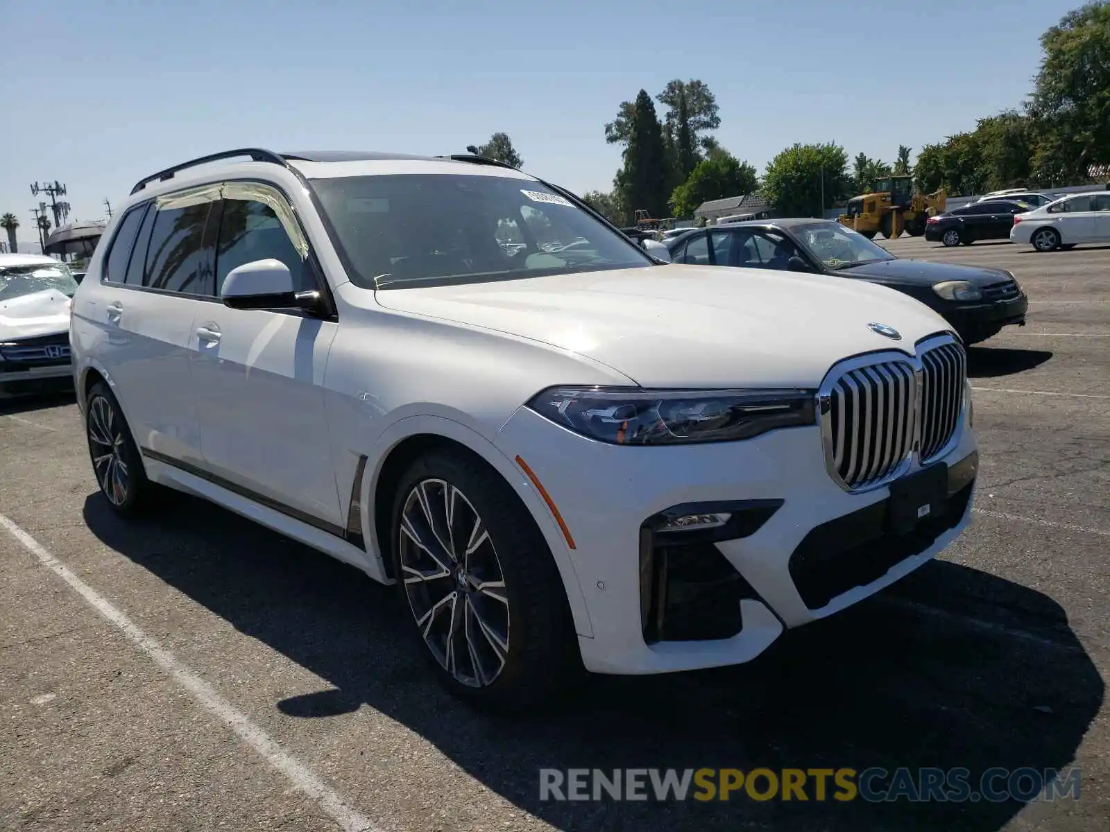 1 Photograph of a damaged car 5UXCW2C50KL083802 BMW X7 2019