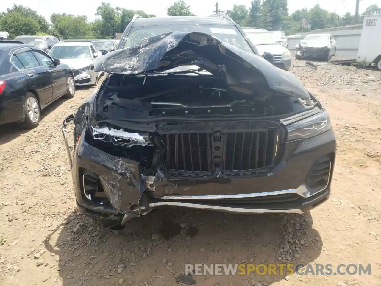 9 Photograph of a damaged car 5UXCW2C50KL089129 BMW X7 2019