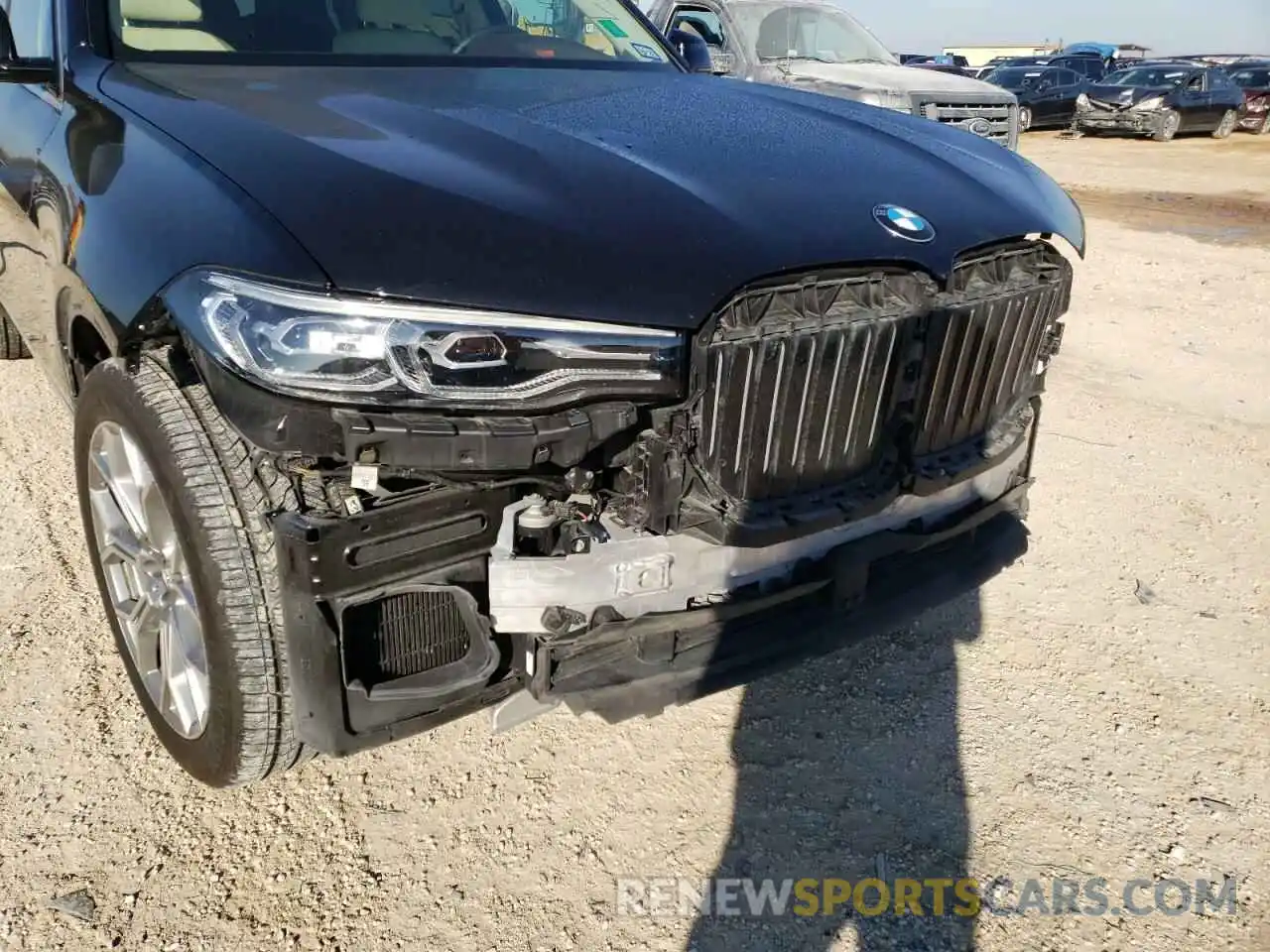 9 Photograph of a damaged car 5UXCW2C51KL083047 BMW X7 2019