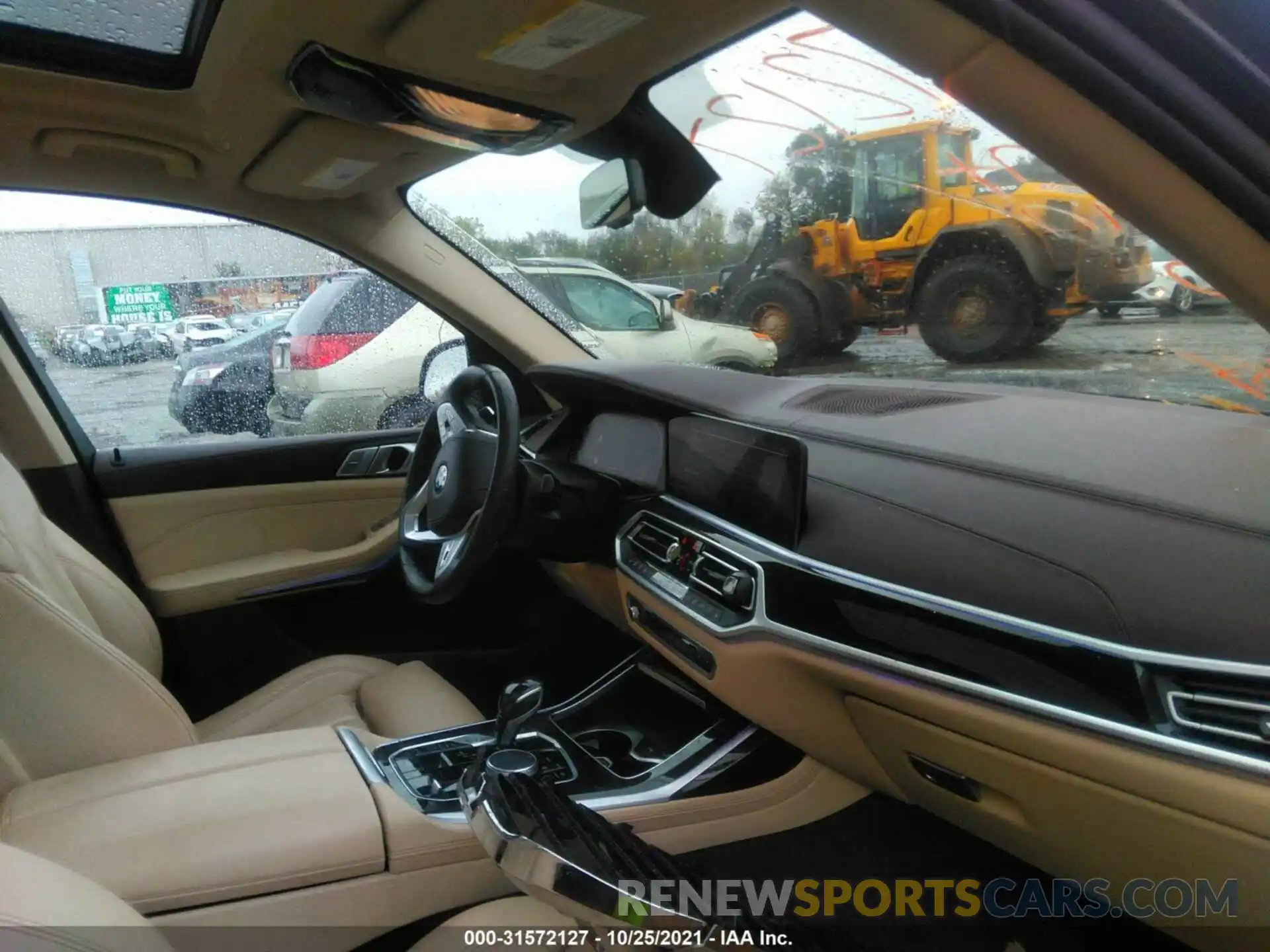 5 Photograph of a damaged car 5UXCW2C51KL086403 BMW X7 2019