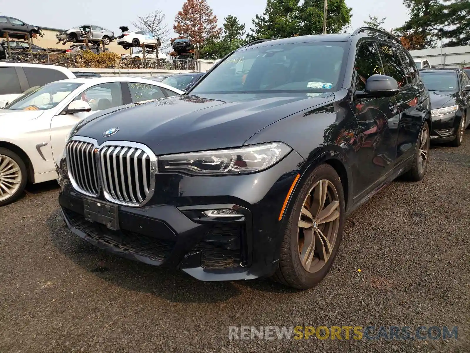 2 Фотография поврежденного автомобиля 5UXCW2C52KL082103 BMW X7 2019