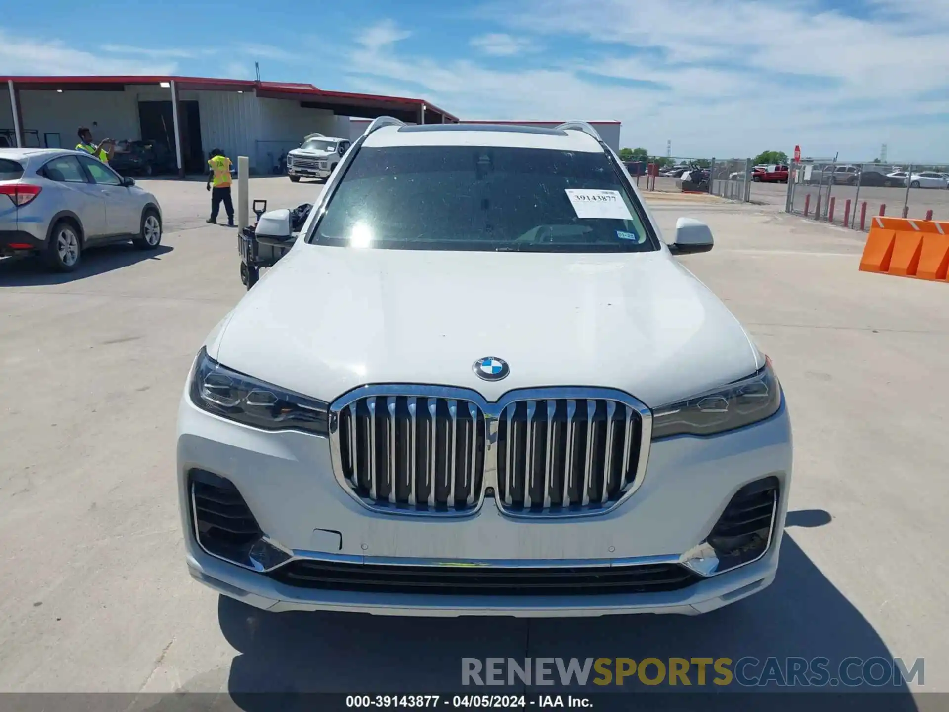 11 Фотография поврежденного автомобиля 5UXCW2C52KL082134 BMW X7 2019