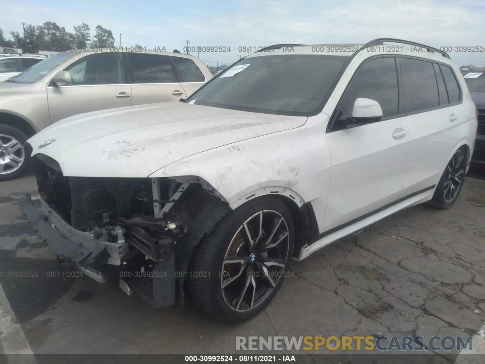 2 Photograph of a damaged car 5UXCW2C52KL083333 BMW X7 2019