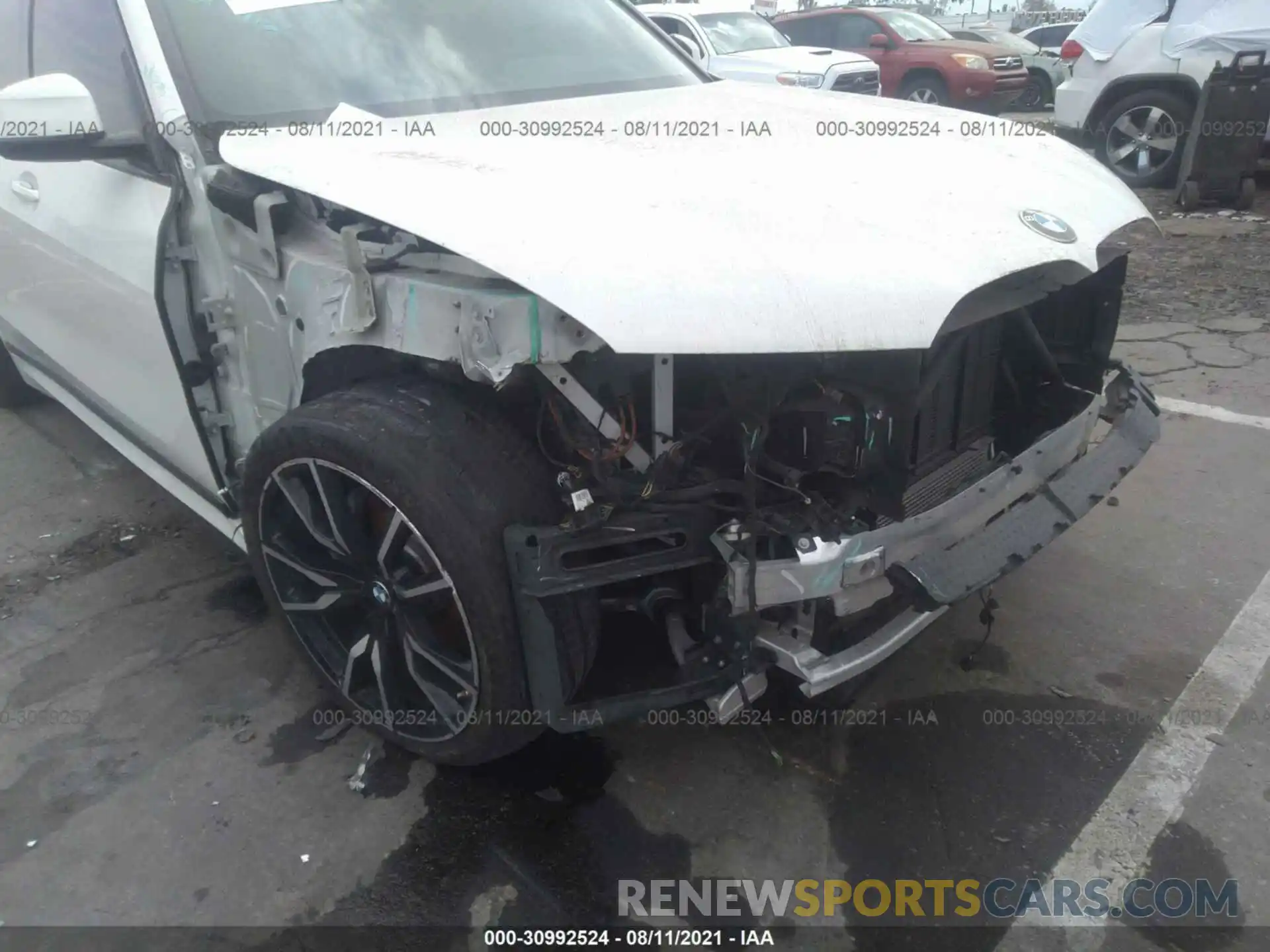 6 Photograph of a damaged car 5UXCW2C52KL083333 BMW X7 2019