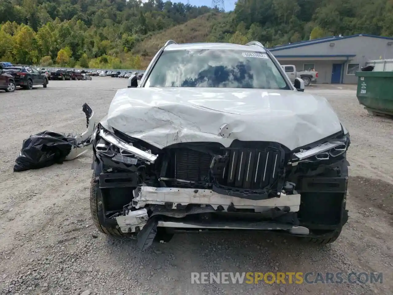 7 Photograph of a damaged car 5UXCW2C52KL083879 BMW X7 2019