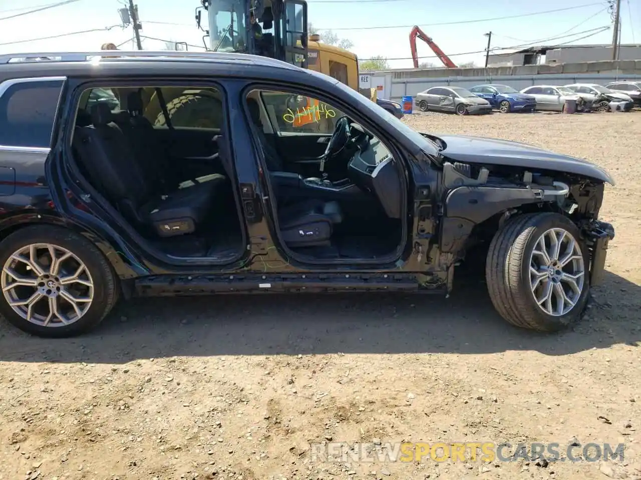 9 Photograph of a damaged car 5UXCW2C54K0E74083 BMW X7 2019