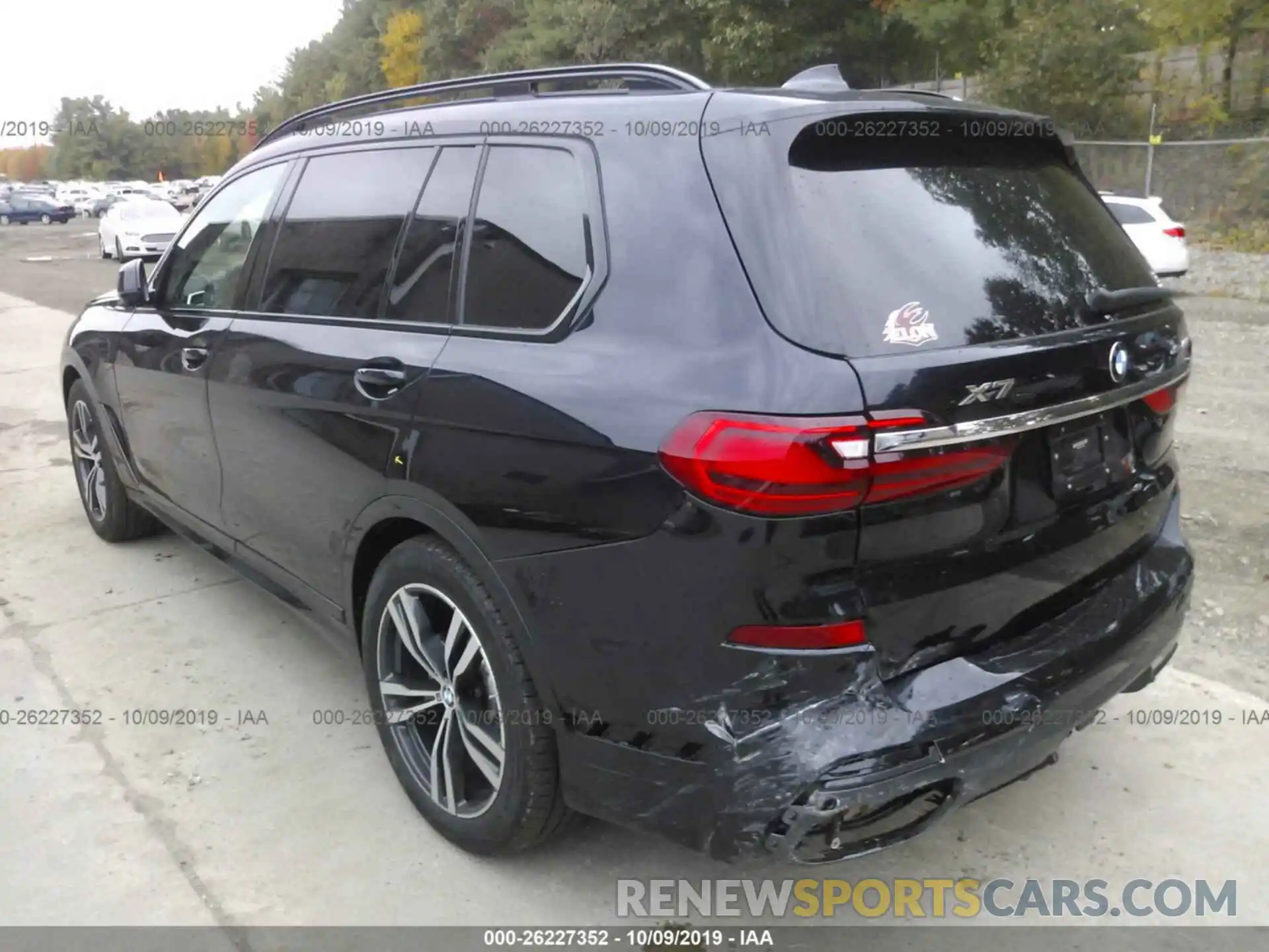 3 Photograph of a damaged car 5UXCW2C54KL082099 BMW X7 2019