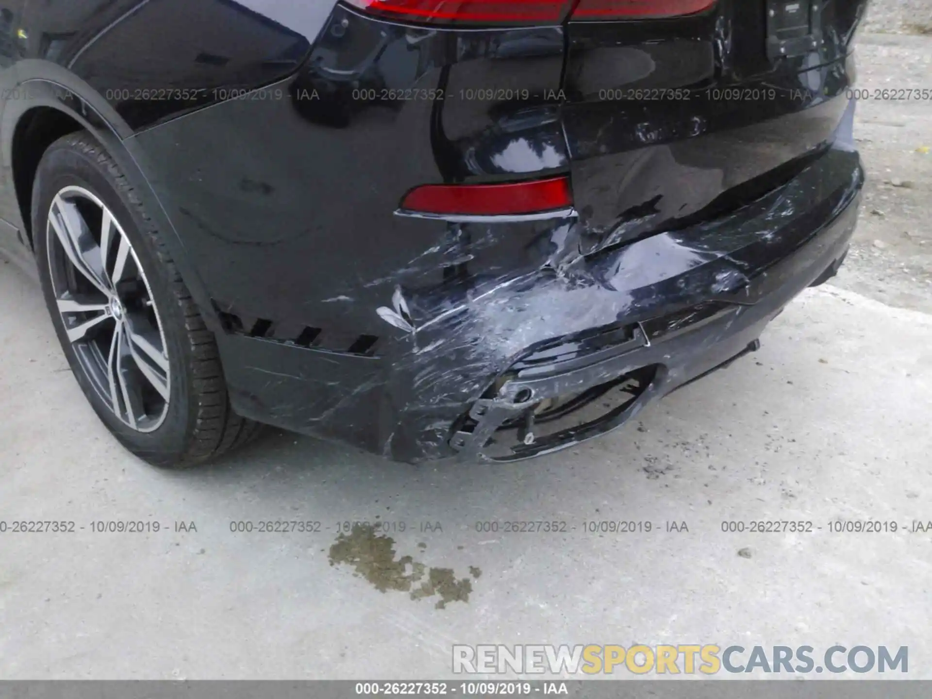 6 Photograph of a damaged car 5UXCW2C54KL082099 BMW X7 2019