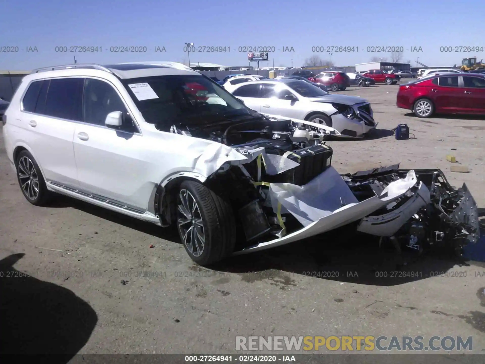 1 Photograph of a damaged car 5UXCW2C55KL081589 BMW X7 2019