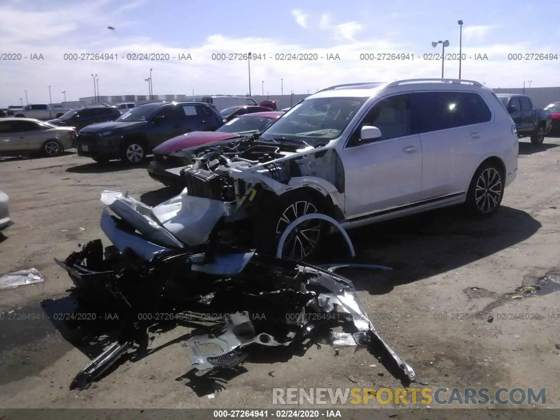 2 Photograph of a damaged car 5UXCW2C55KL081589 BMW X7 2019