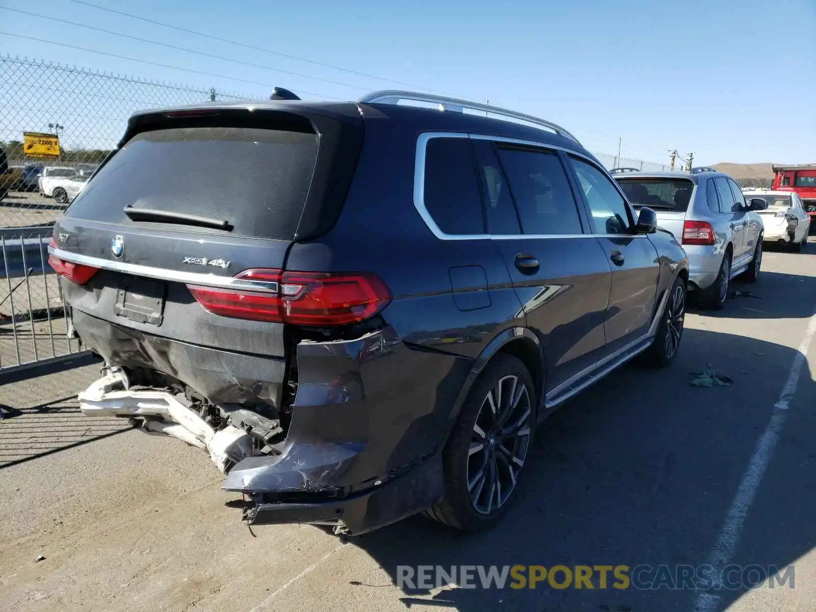 4 Фотография поврежденного автомобиля 5UXCW2C55KLB44127 BMW X7 2019